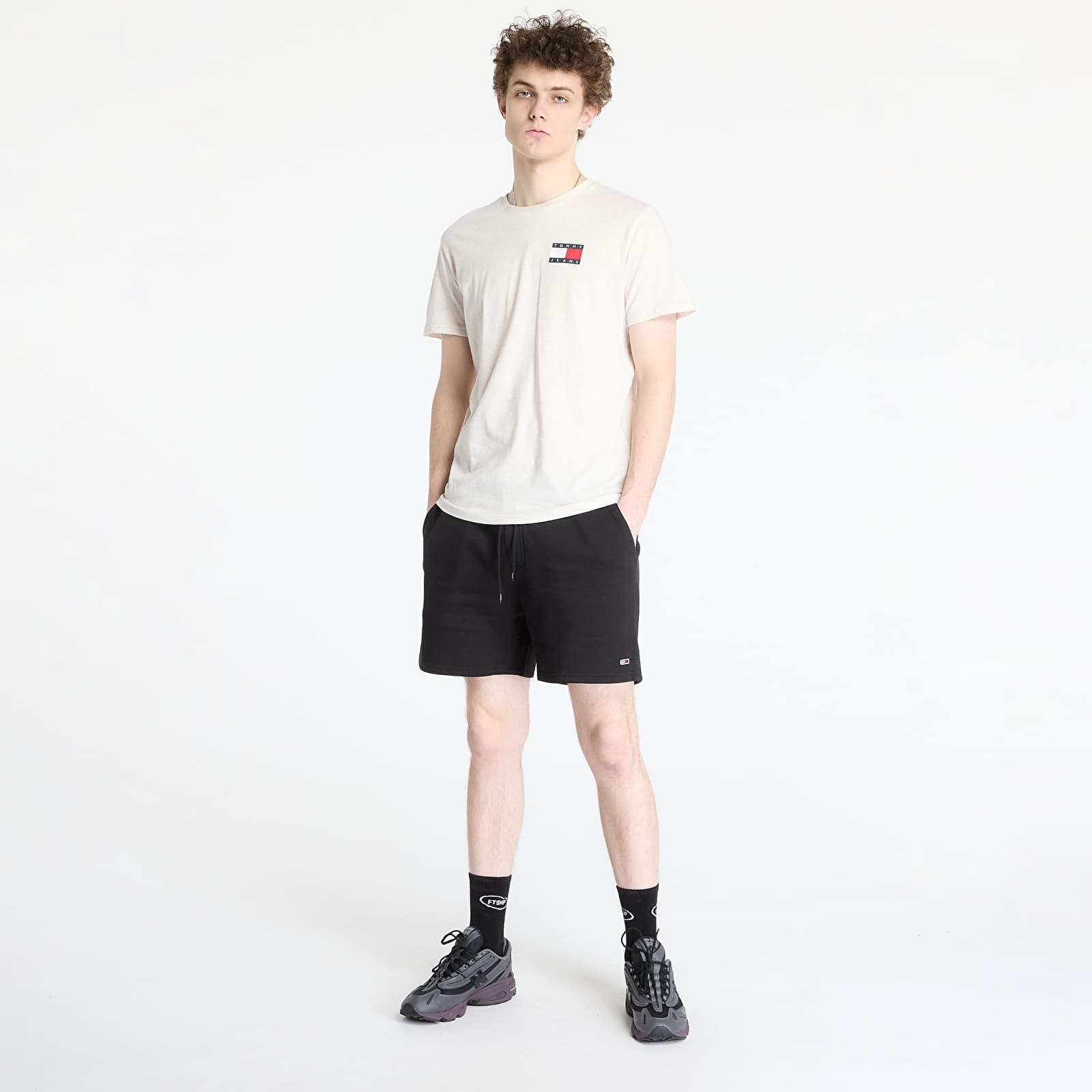Moške majice Tommy Jeans Slim Essential Tee Beige