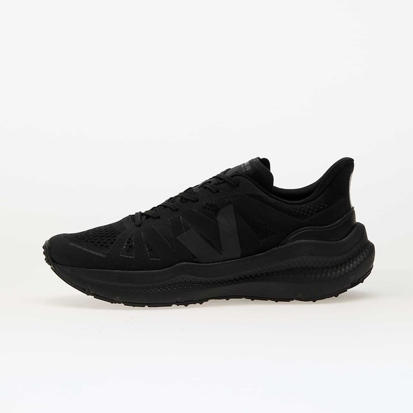Baskets et chaussures pour hommes Veja Condor 3 Adv Enmesh Full-Black