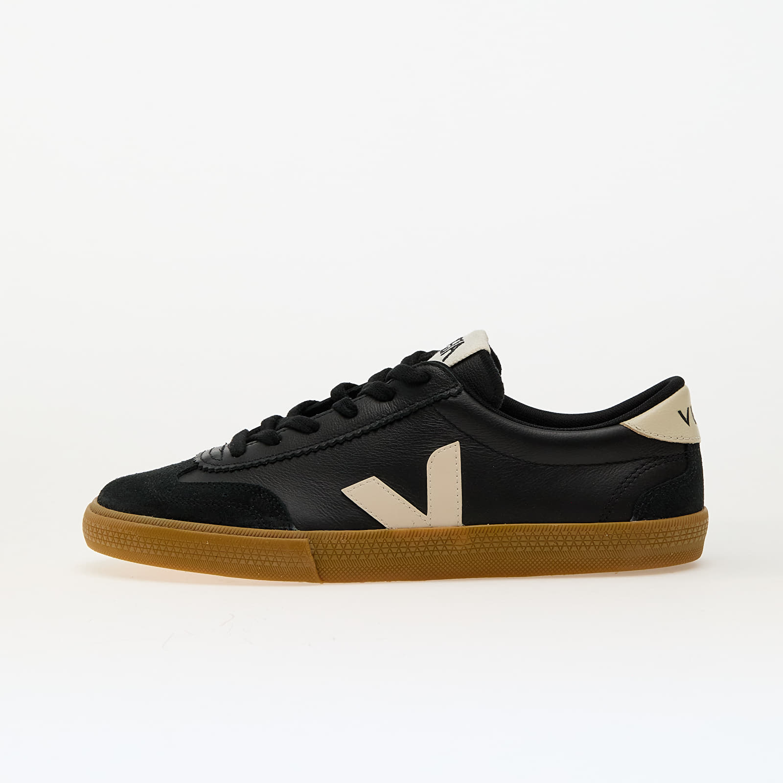 Мъжки кецове и обувки Veja Volley Black Pierre