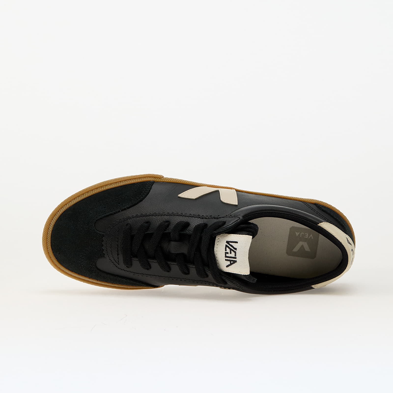 Мъжки кецове и обувки Veja Volley Black Pierre