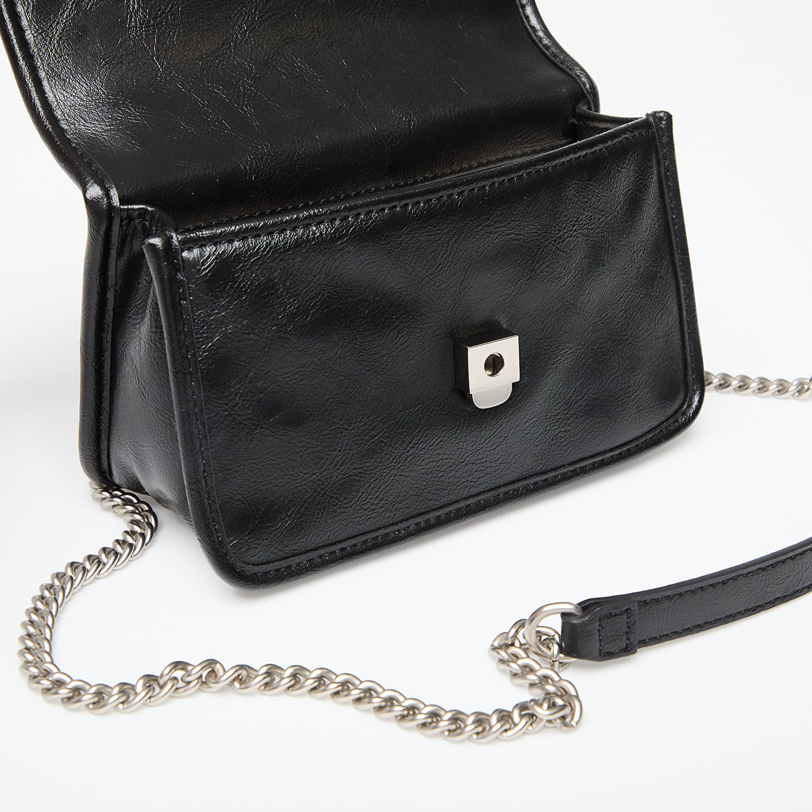 Handbags Calvin Klein Jeans Chain Mini Ew Flap Bag Black