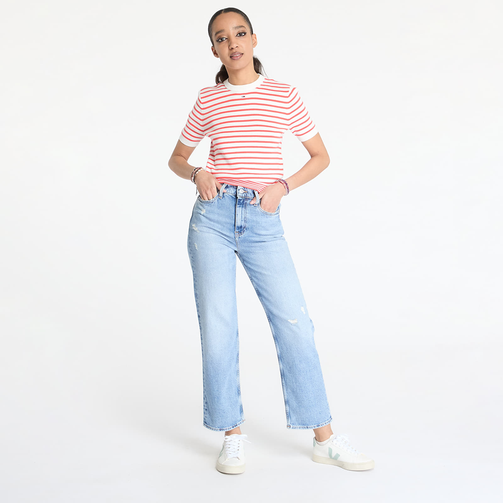 Naiste teksad Tommy Jeans Layla High Rise Slim Straight Jeans Denim Light