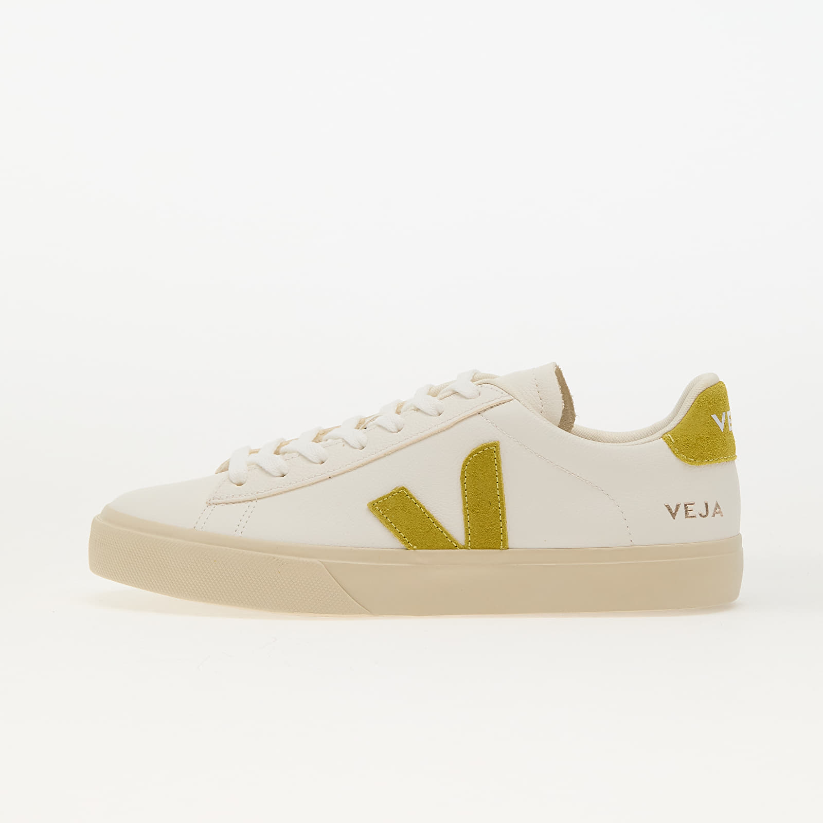 Turnschuhe und Schuhe für Männer Veja Campo Chfree Extra-White Liquor