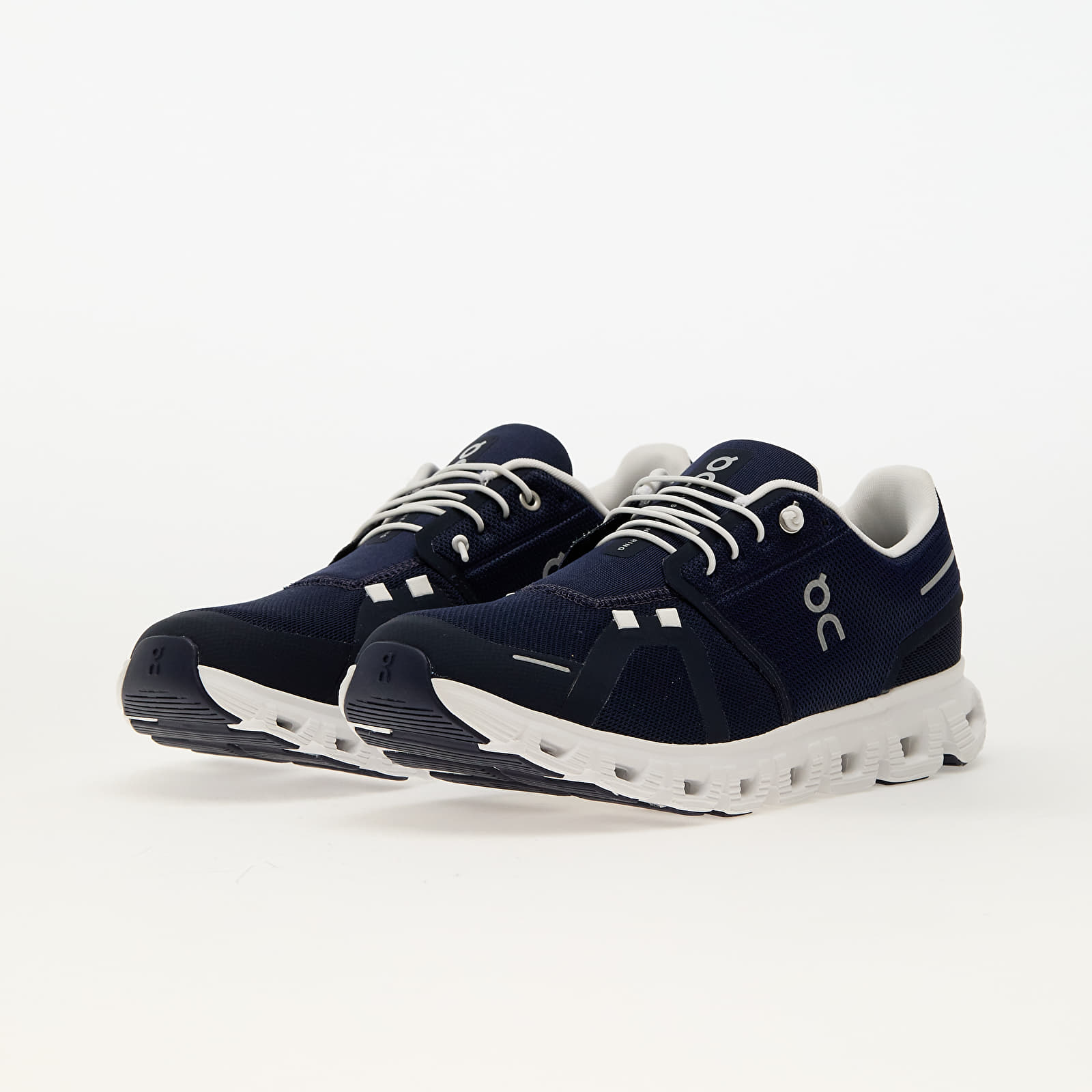 Men's sneakers and shoes On M Cloud 6 Midnight/ White