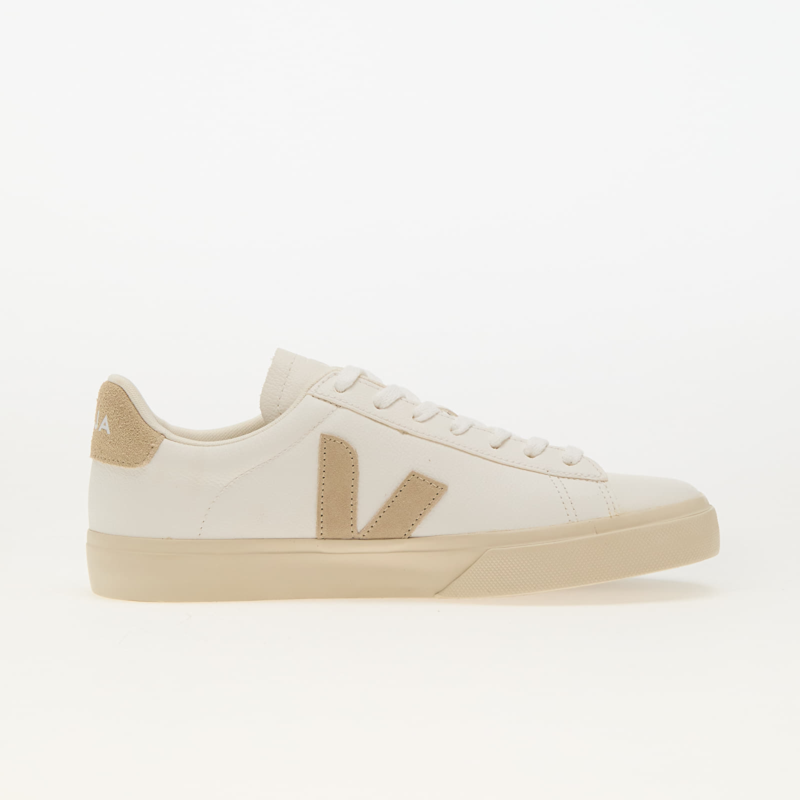 Men's sneakers and shoes Veja Campo Chfree Extra-White Almond