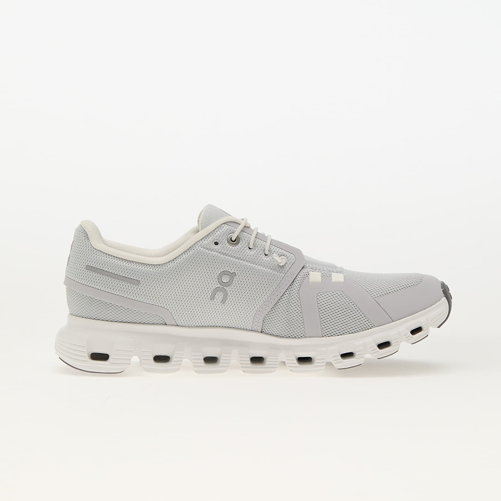 Meeste tossud ja kingad On M Cloud 6 Glacier/ White