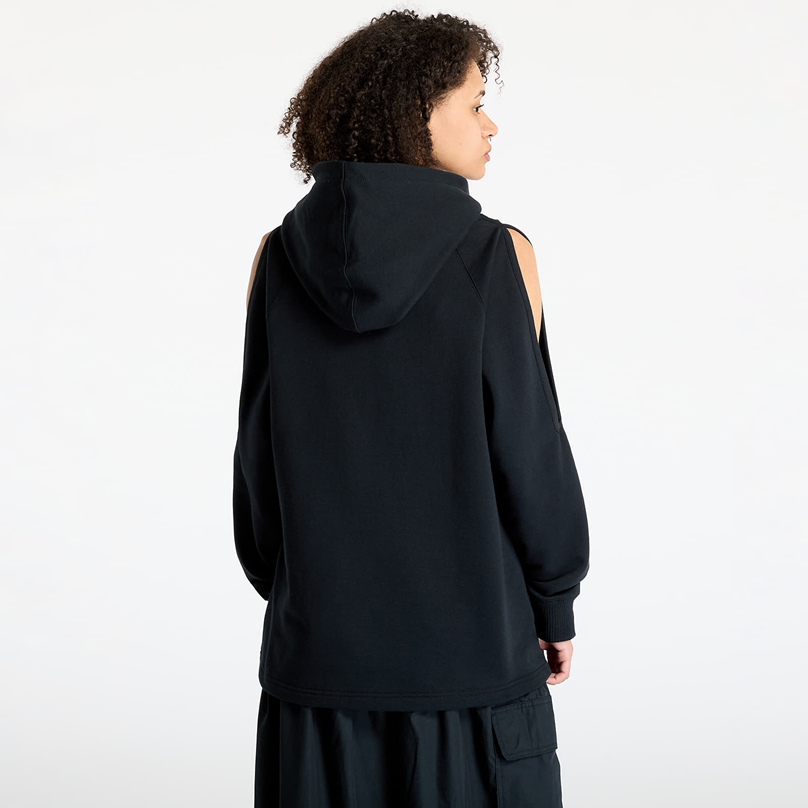 Sudaderas de mujer Converse Loose-Fit Shoulder Cut-Out Fleece Hoodie Black