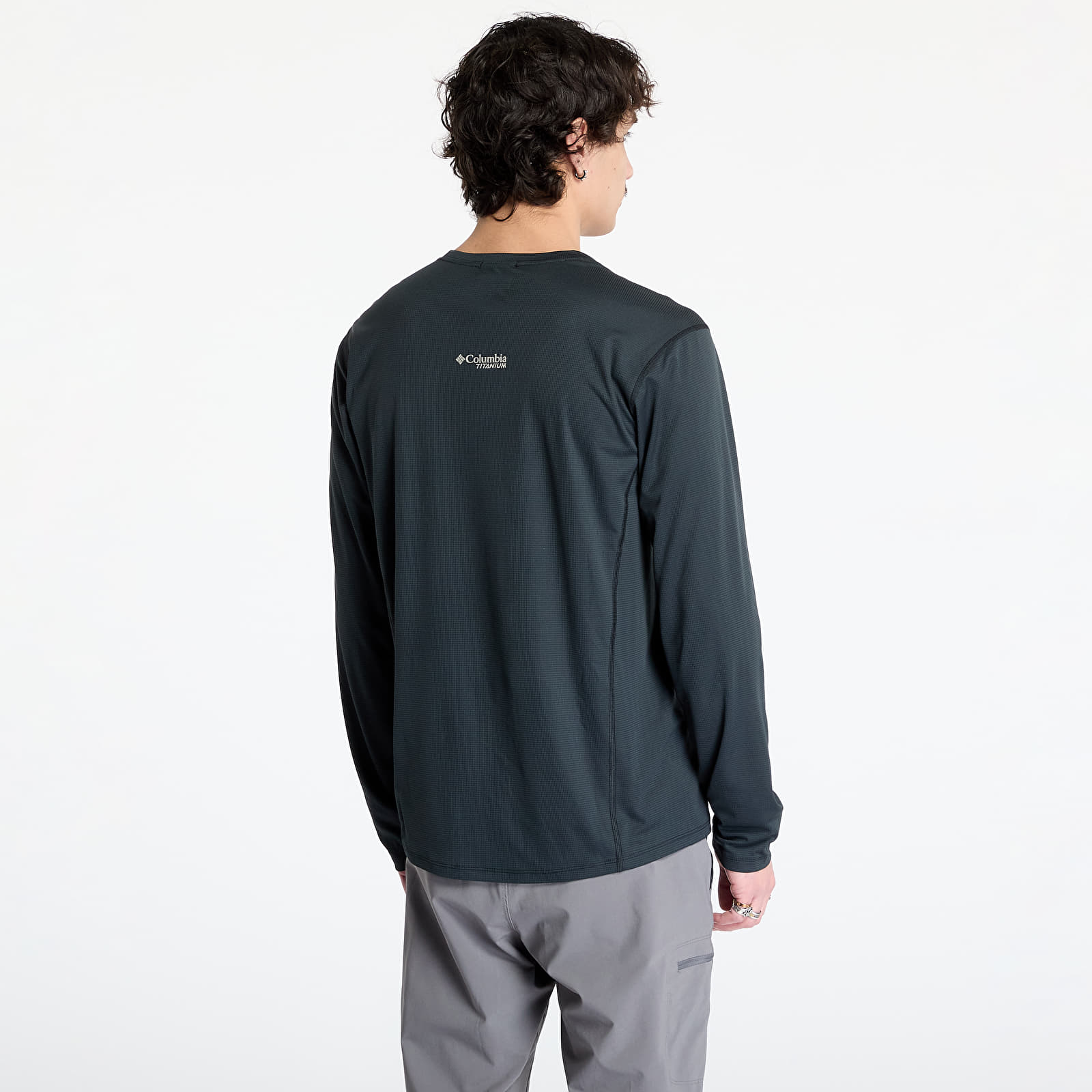 Herren-T-Shirts Columbia Cirque River™ Pro Longsleeve Crew T-Shirt Black