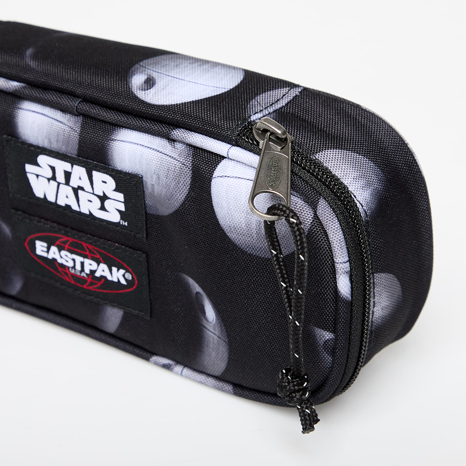 Men's accessories Eastpak x Star Wars Oval Single SW Death Star Black