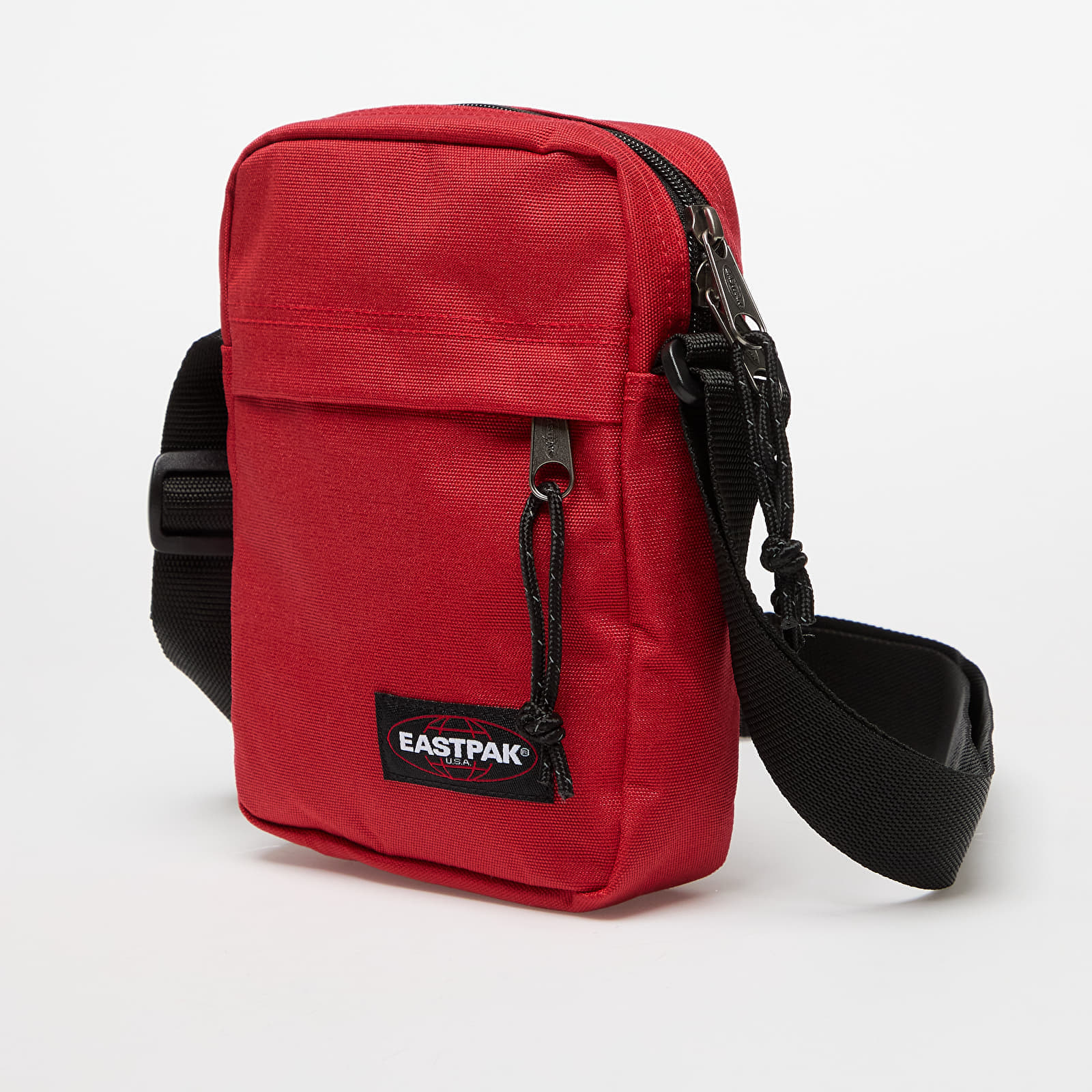 Eastpak The One Scarlet Red 2,5 l