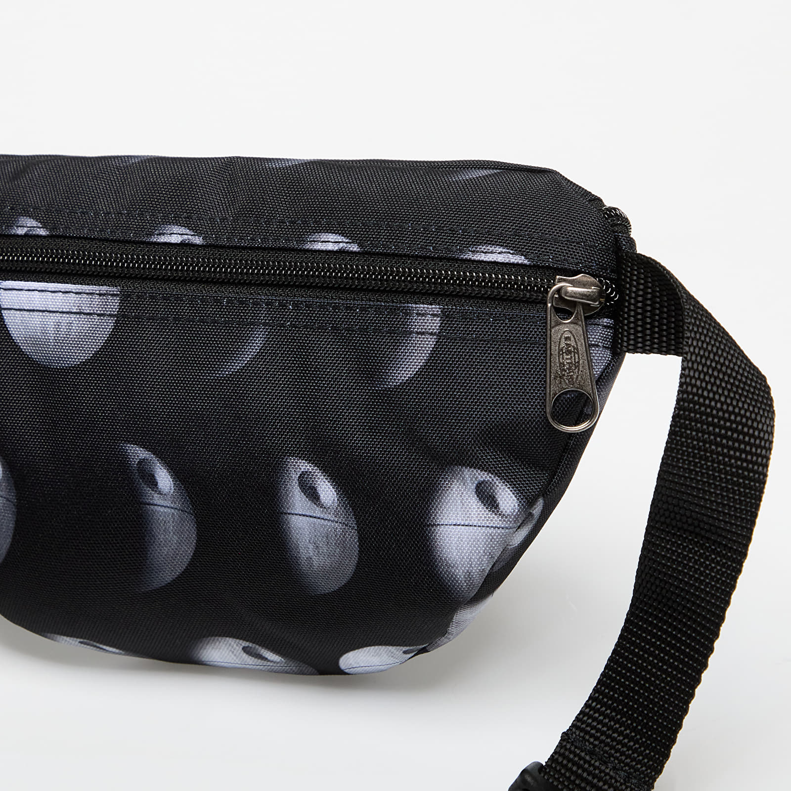 Ledvični nahrbtniki Eastpak x Star Wars Springer SW Death Star Black