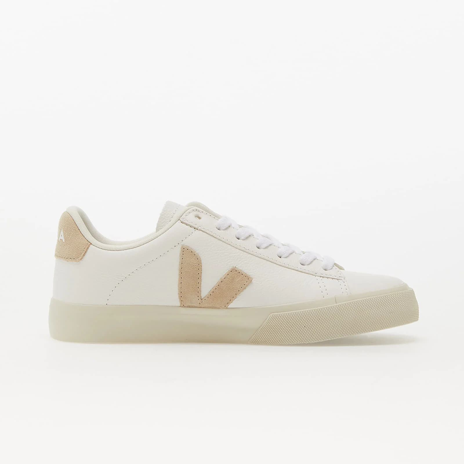 Women's sneakers and shoes Veja W Campo Extra-White Almond