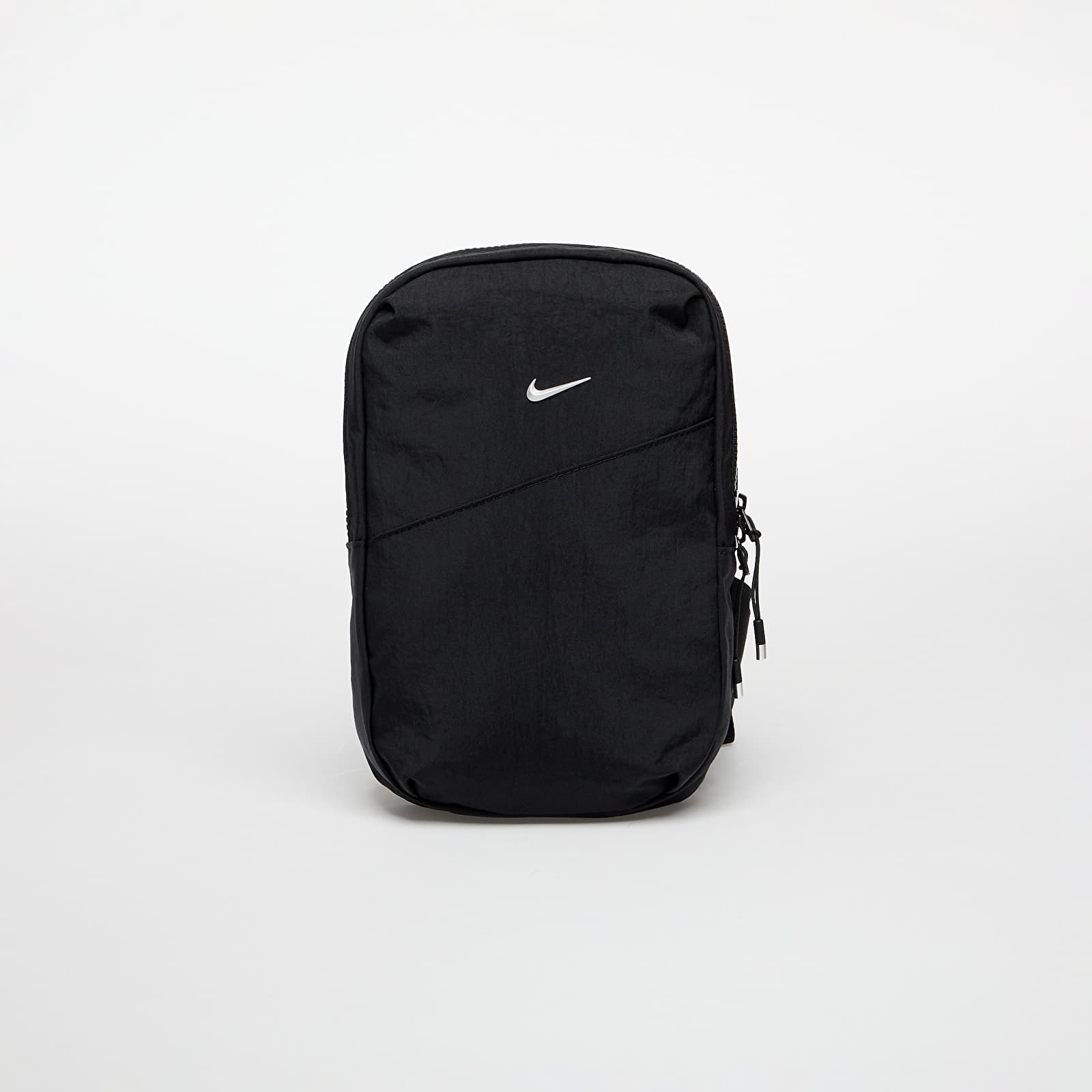 Umhängetaschen Nike Aura Crossbody Bag 5L Black/ Black/ Matte Silver
