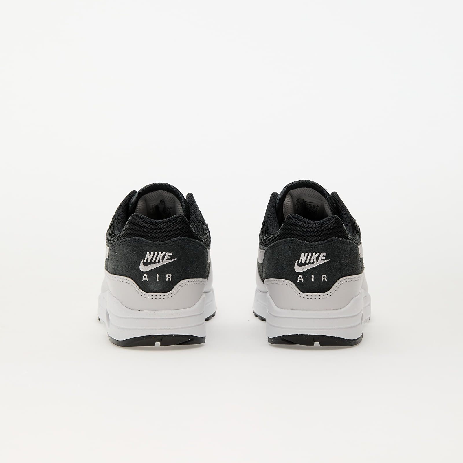 Męskie trampki i buty Nike Air Max 1 Essential Off Noir/ Vast Grey-White-Black