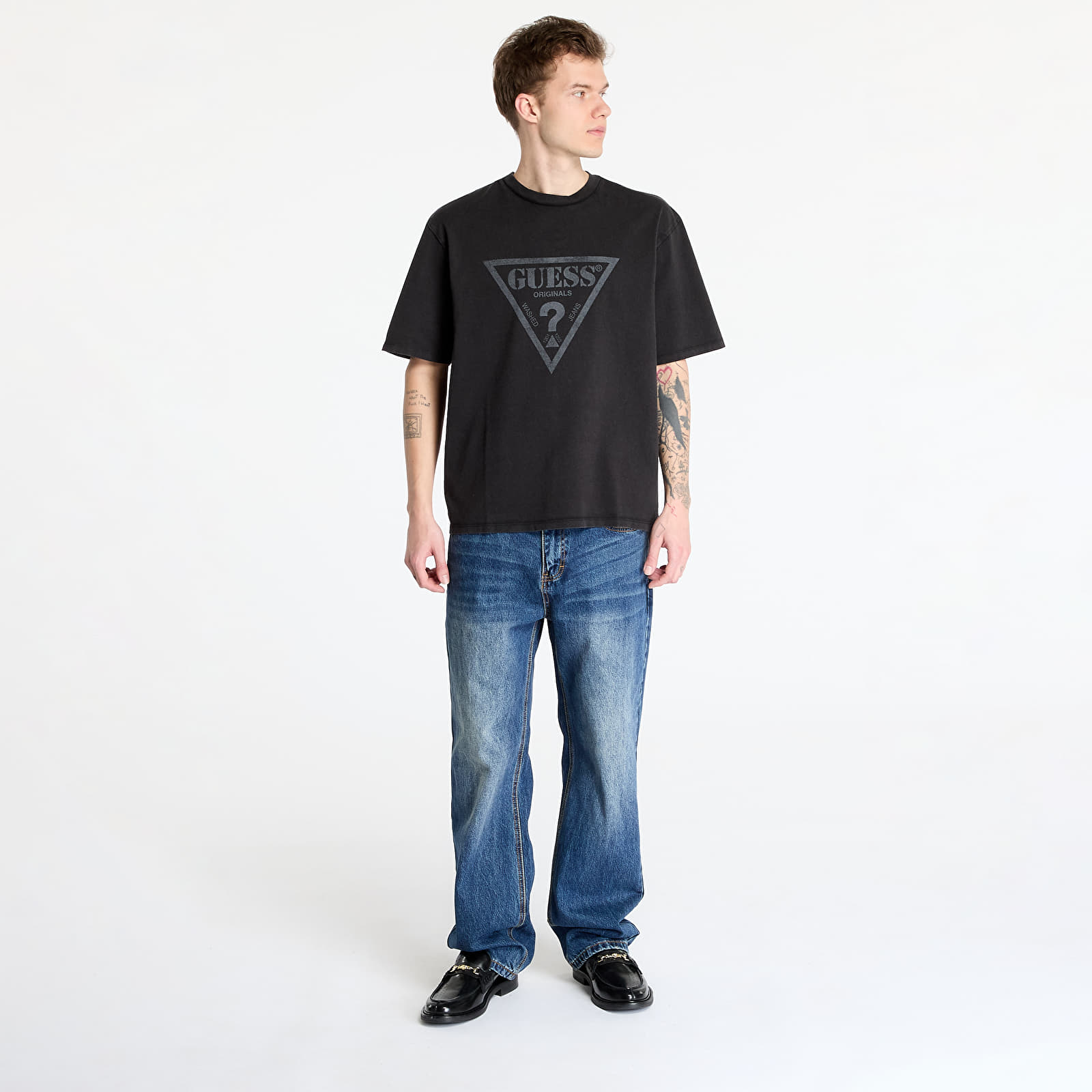 T-Shirts GUESS Originals Go Vintage Triangle Tee Jet Black Multi