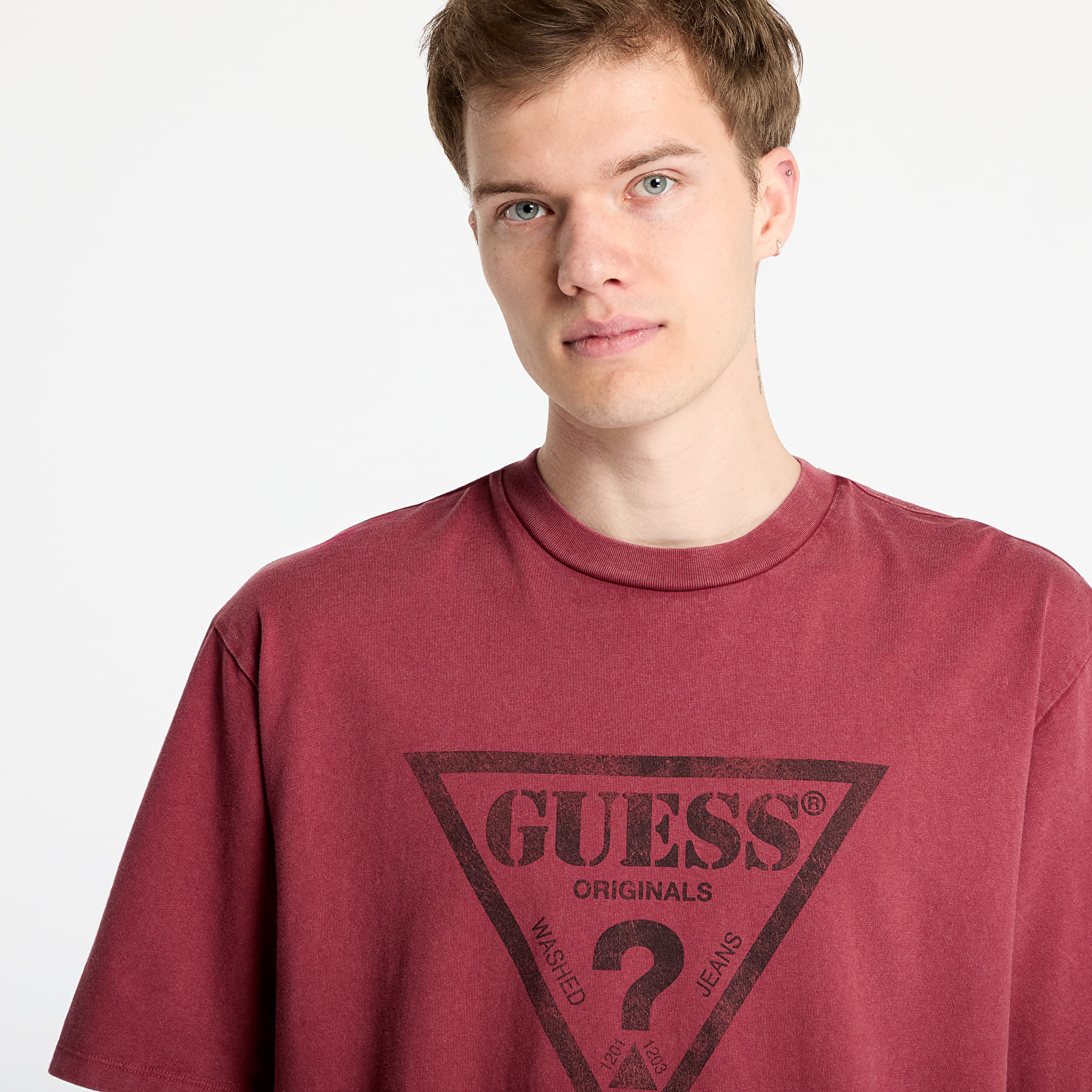 T-shirts GUESS Originals Go Vintage Triangle Tee Vino Multi