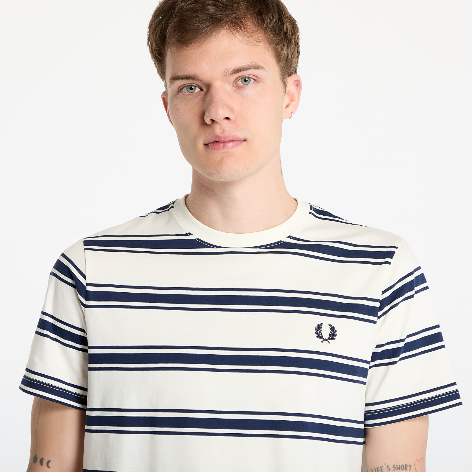 Pánská trička FRED PERRY Fine Stripe T-Shirt Ecru