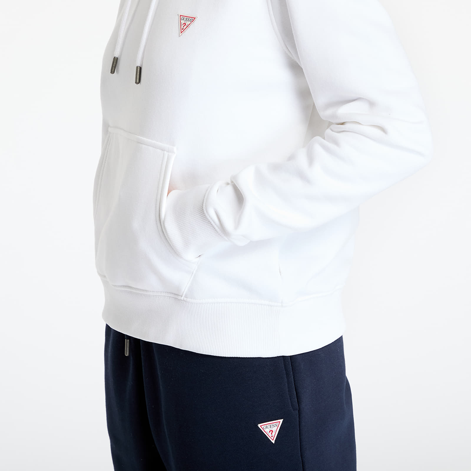 Sweatshirts Guess JEANS Hood Reg Mini Triang Sweat Pure White