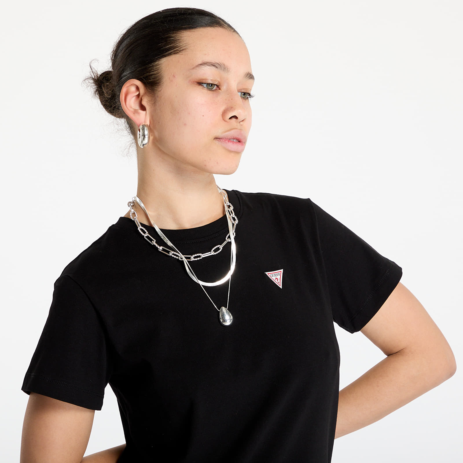 T-shirts Guess JEANS Classic Mini Triangle Tee  Jet Black A996