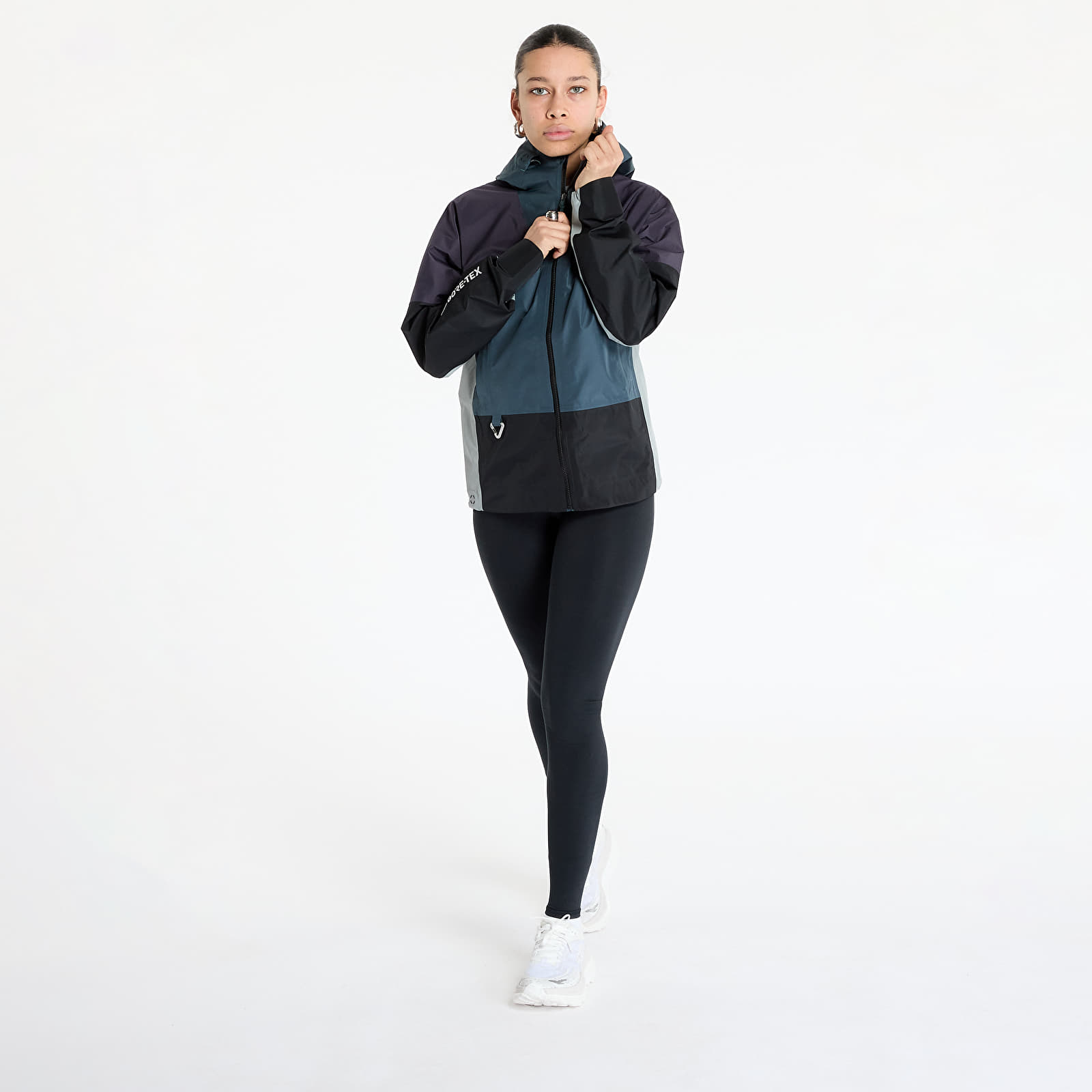 Naiste jakid Nike Storm-FIT ADV ACG "Chain of Craters" Women's Jacket Faded Spruce/ Gridiron/ Summit White