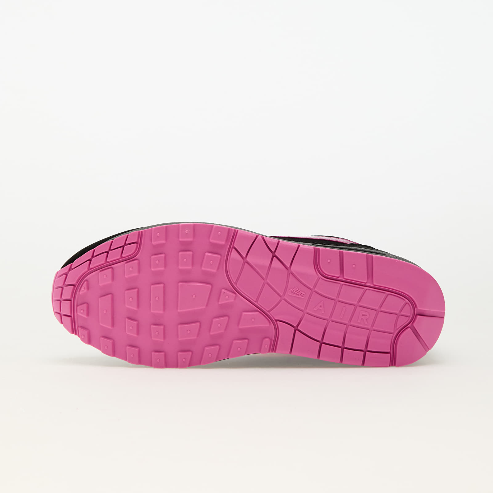 Baskets et chaussures pour hommes Nike Air Max 1 Premium Valentine's Day Black/ Playful Pink