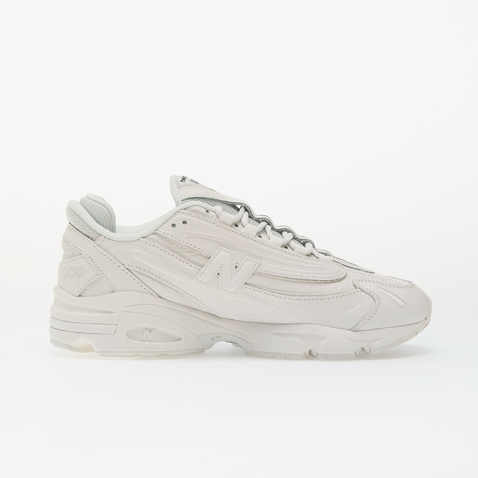 Men's sneakers and shoes New Balance 1000 Triple White