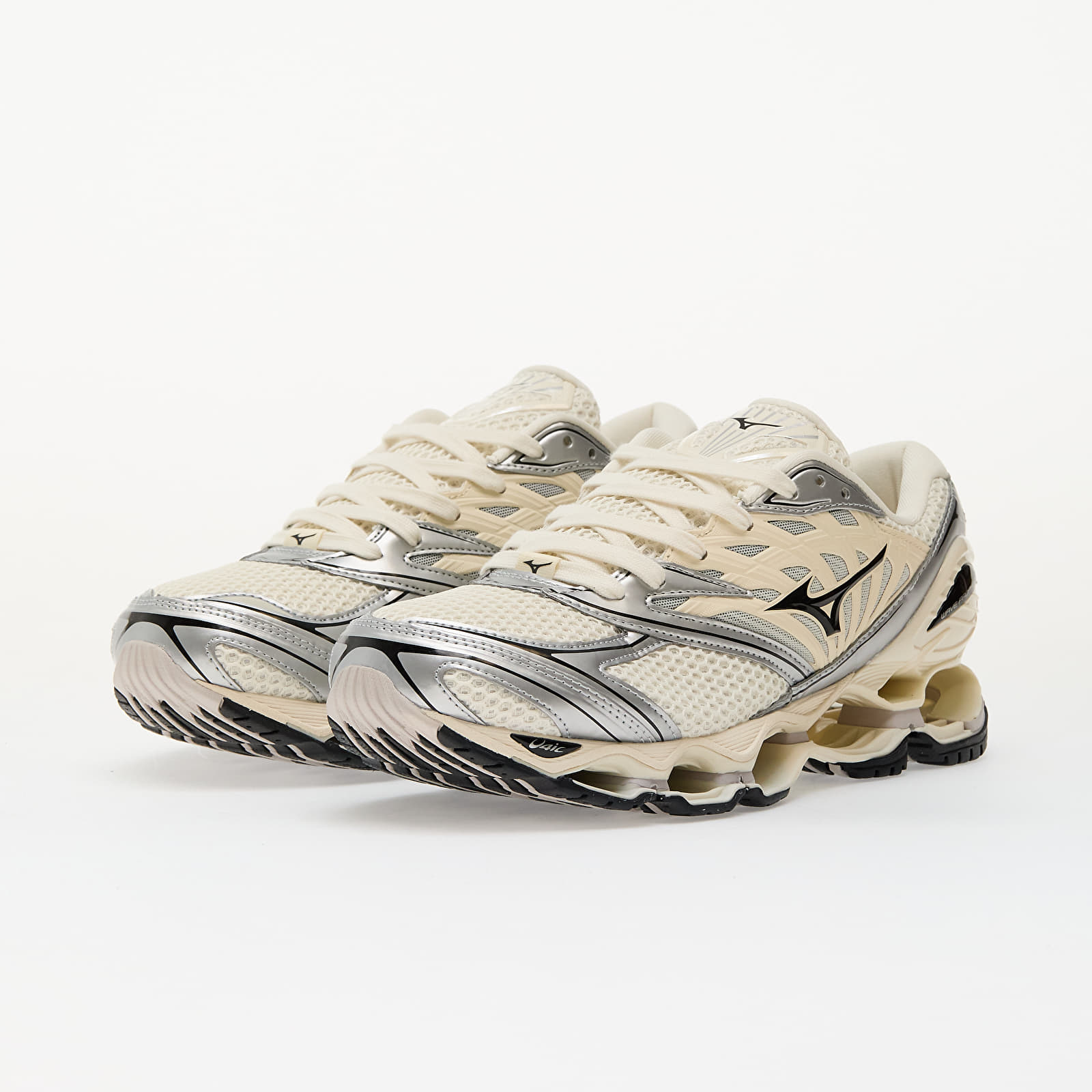 Vīriešu čības un apavi Mizuno Wave Prophecy Ls Pristine/ Black/ Silver