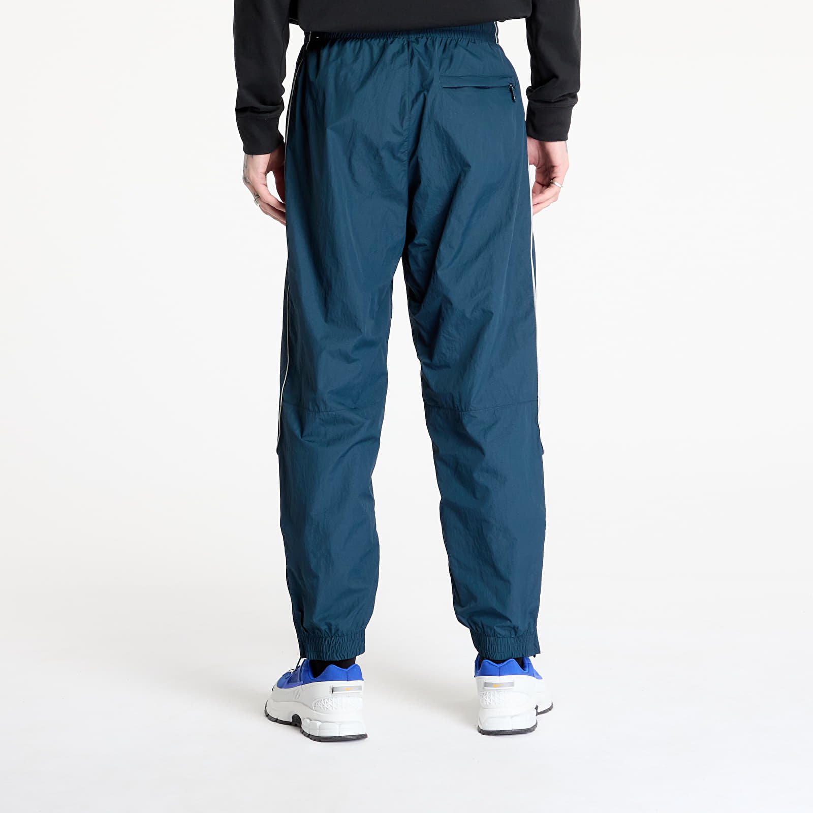 Pantalones de hombre Nike Solo Swoosh Men's Track Pants Armory Navy/ White