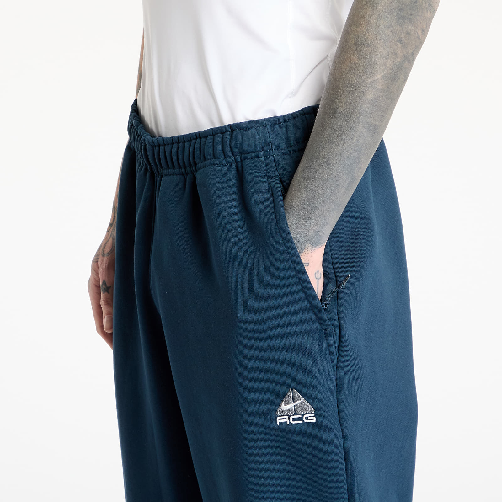 Pánské tepláky Nike ACG Therma-FIT Repel Tuff Fleece Lungs Pants Armory Navy/ Black/ Summit White/ Black