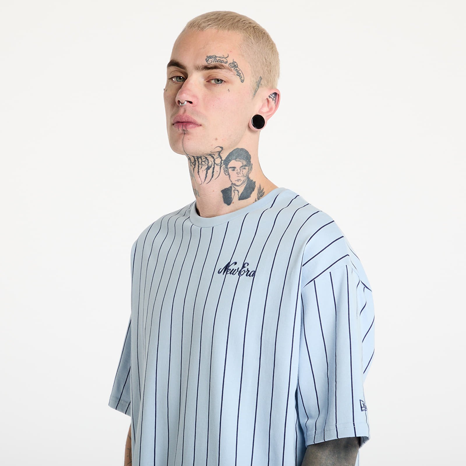 Men's T-shirts New Era Pinstripe Oversized T-Shirt UNISEX Pastel Blue