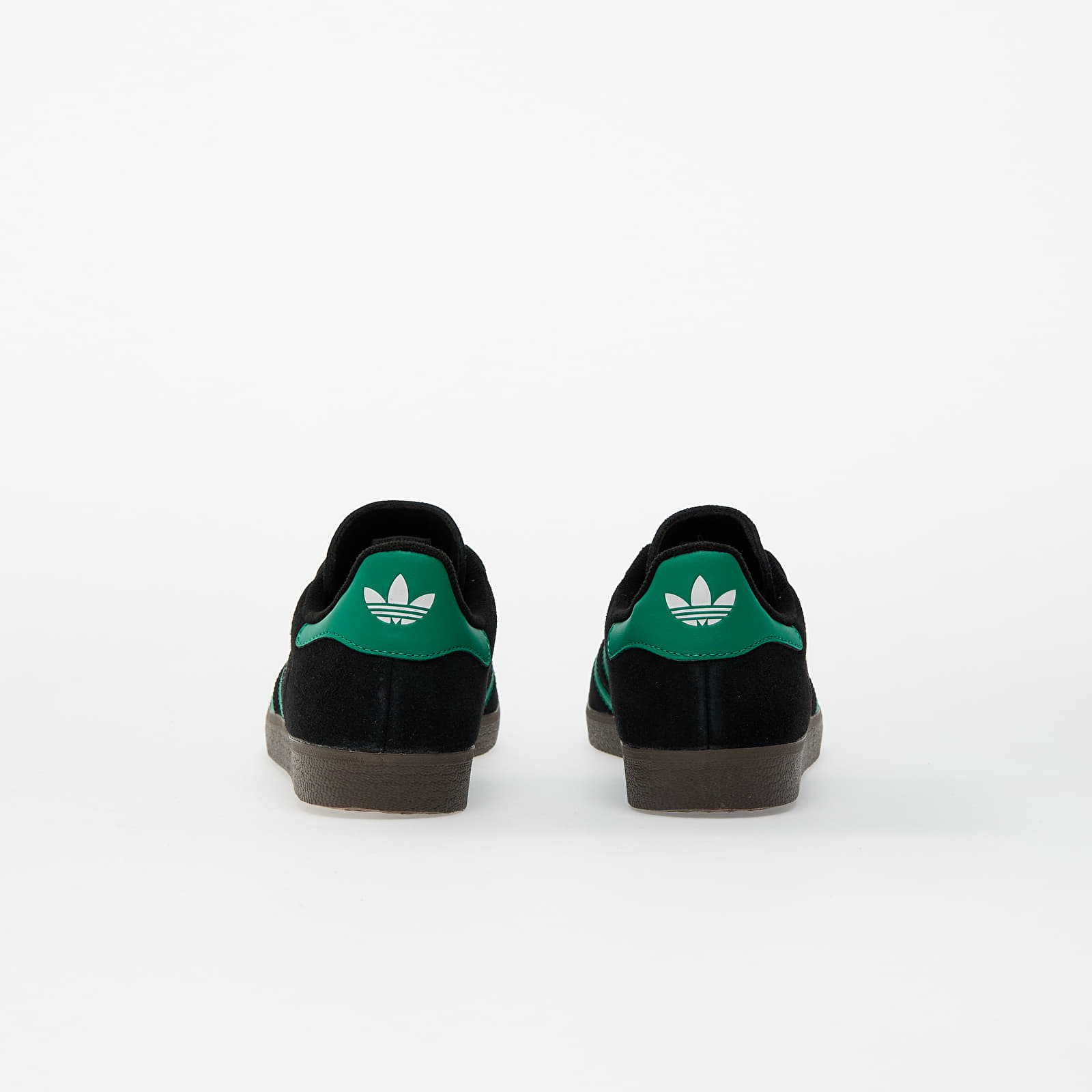 Meeste tossud ja kingad adidas Gazelle Core Black/ Court Green/ Ftw White