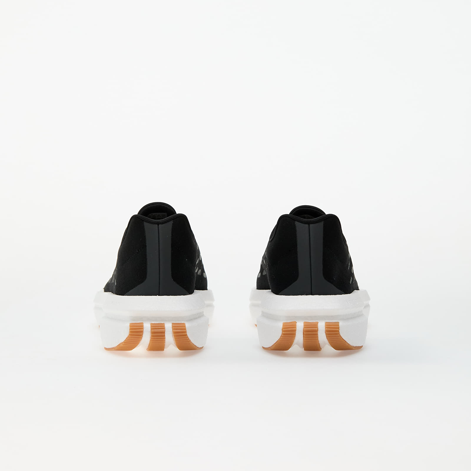 Adidași și pantofi pentru bărbați adidas Flowboost Core Black/ Core Black/ Ftw White
