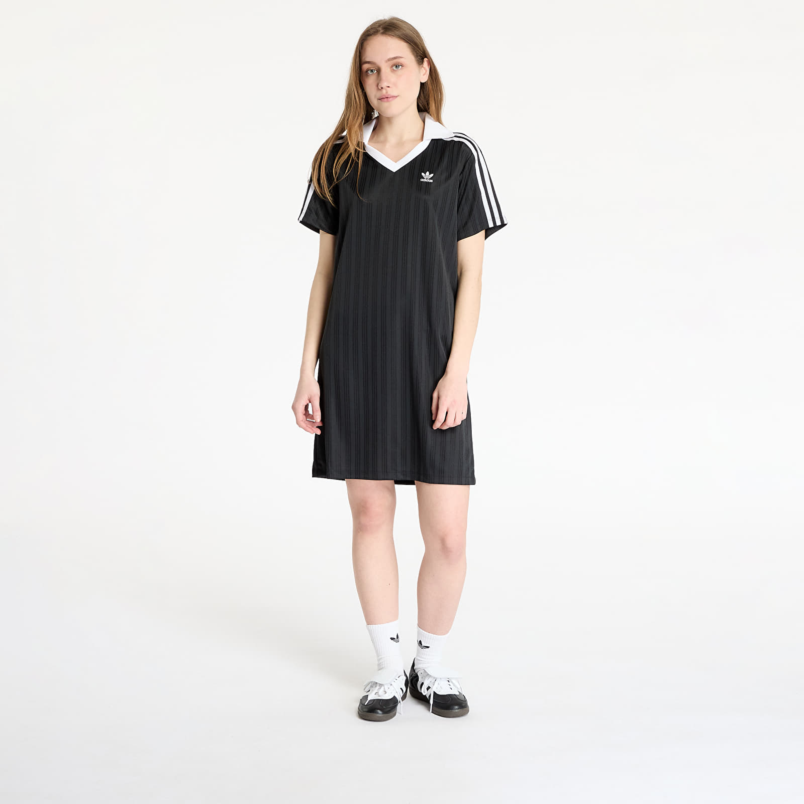 Camisetas adidas Adicolor Football Jacquard V-Neck Dress Black/ Black