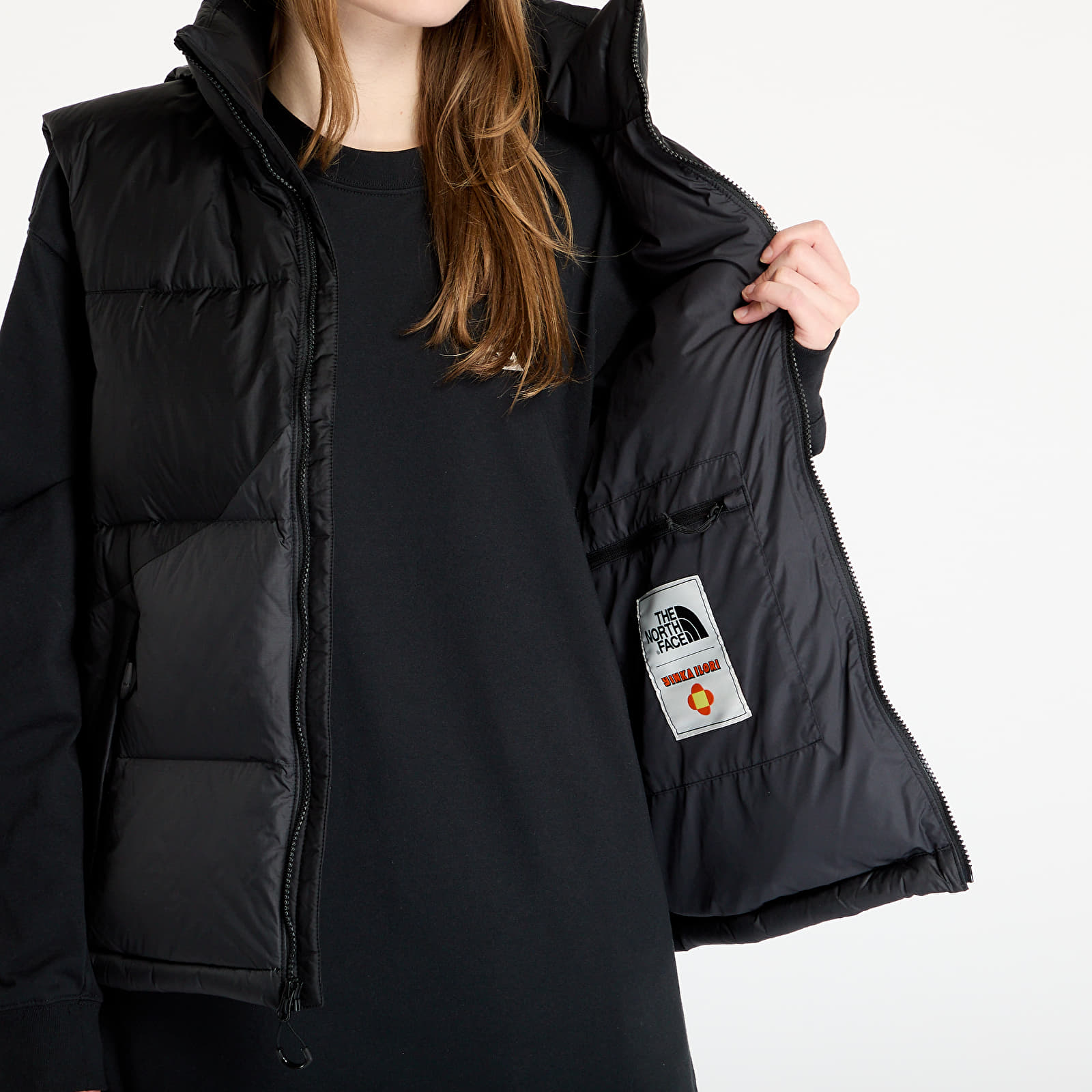 Chalecos para hombre The North Face x Yinka Ilori Down Unisex Vest TNF Black
