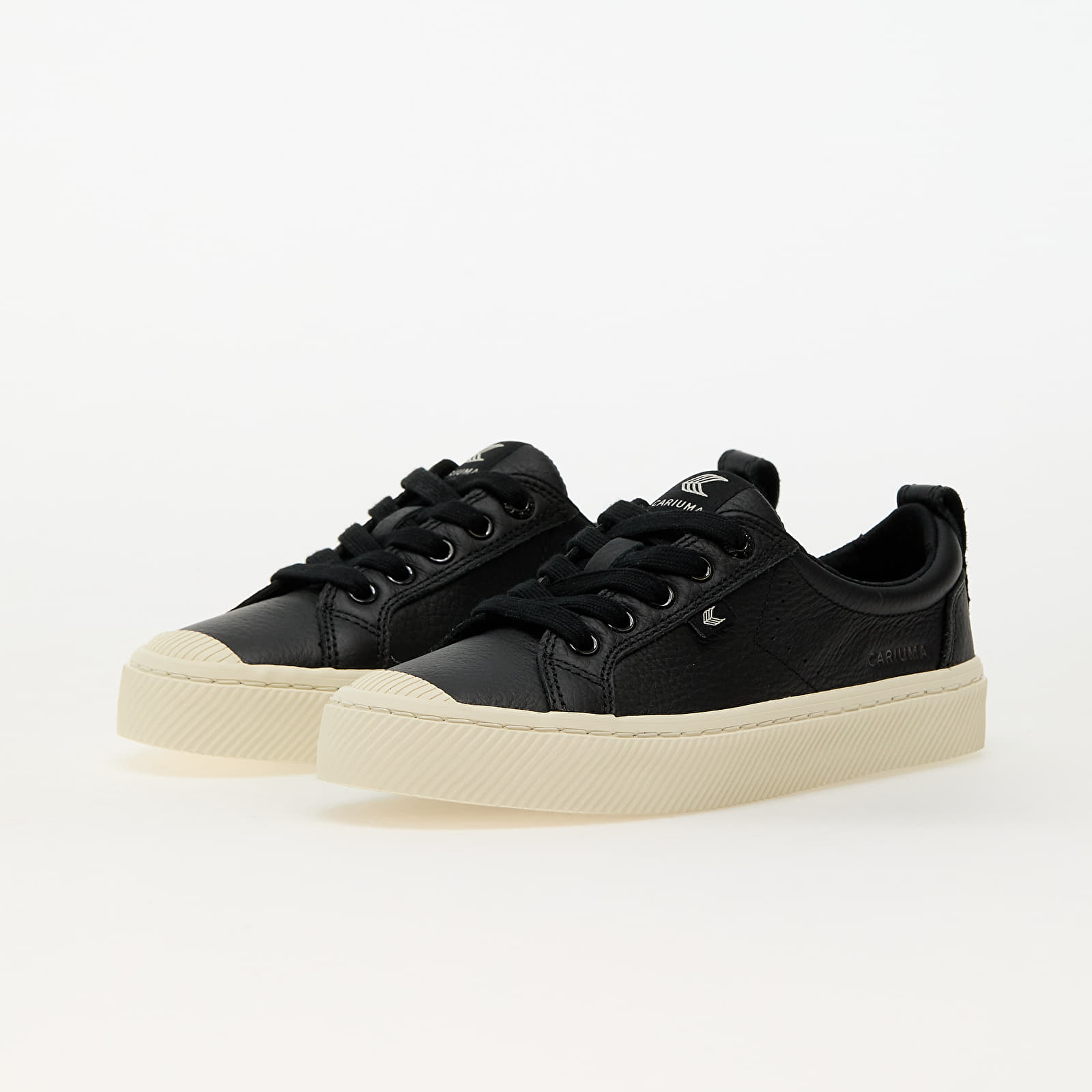 Zapatillas y zapatos de mujer Cariuma W Oca Low Black