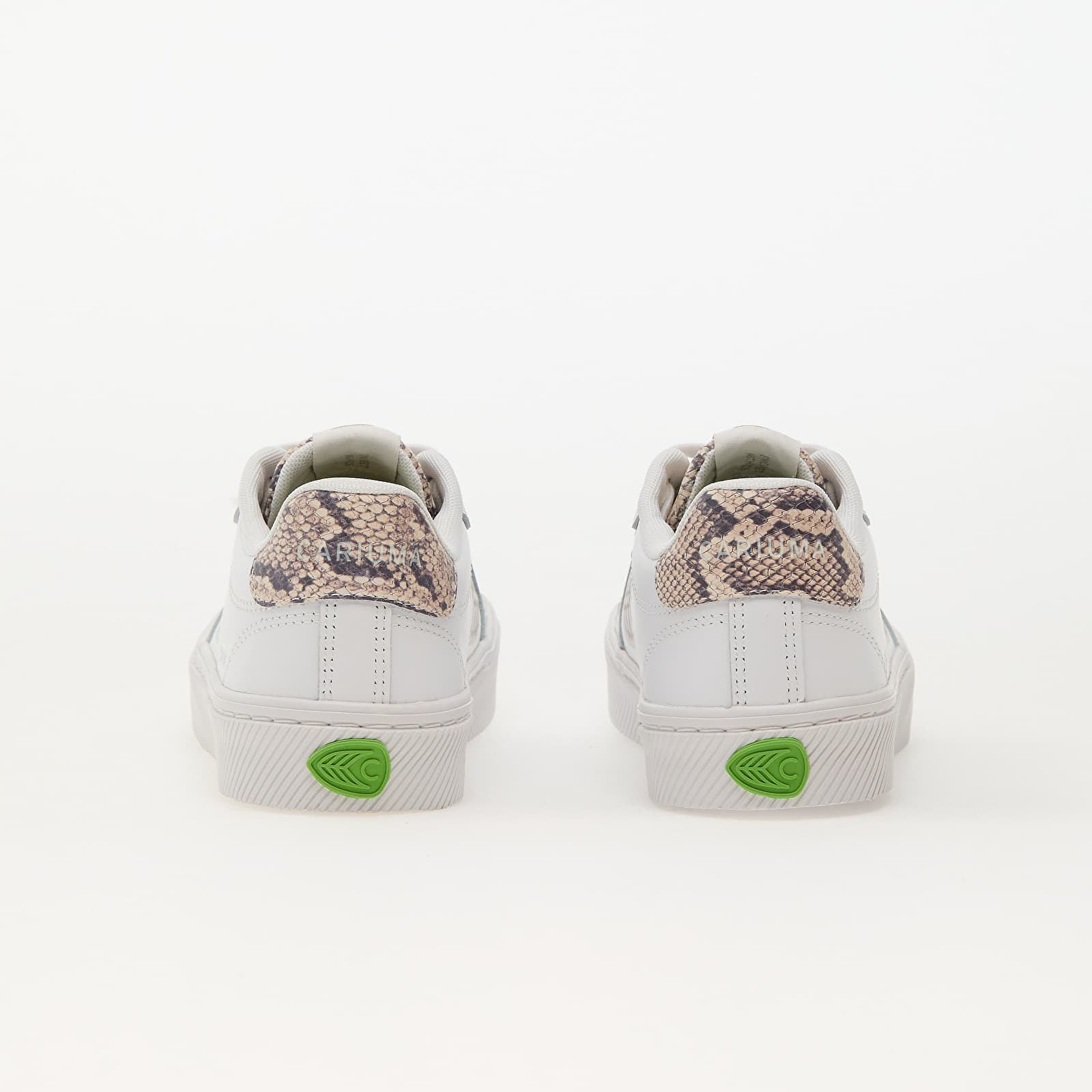 Women's sneakers and shoes Cariuma W Salvas White/ Snake Skin Print