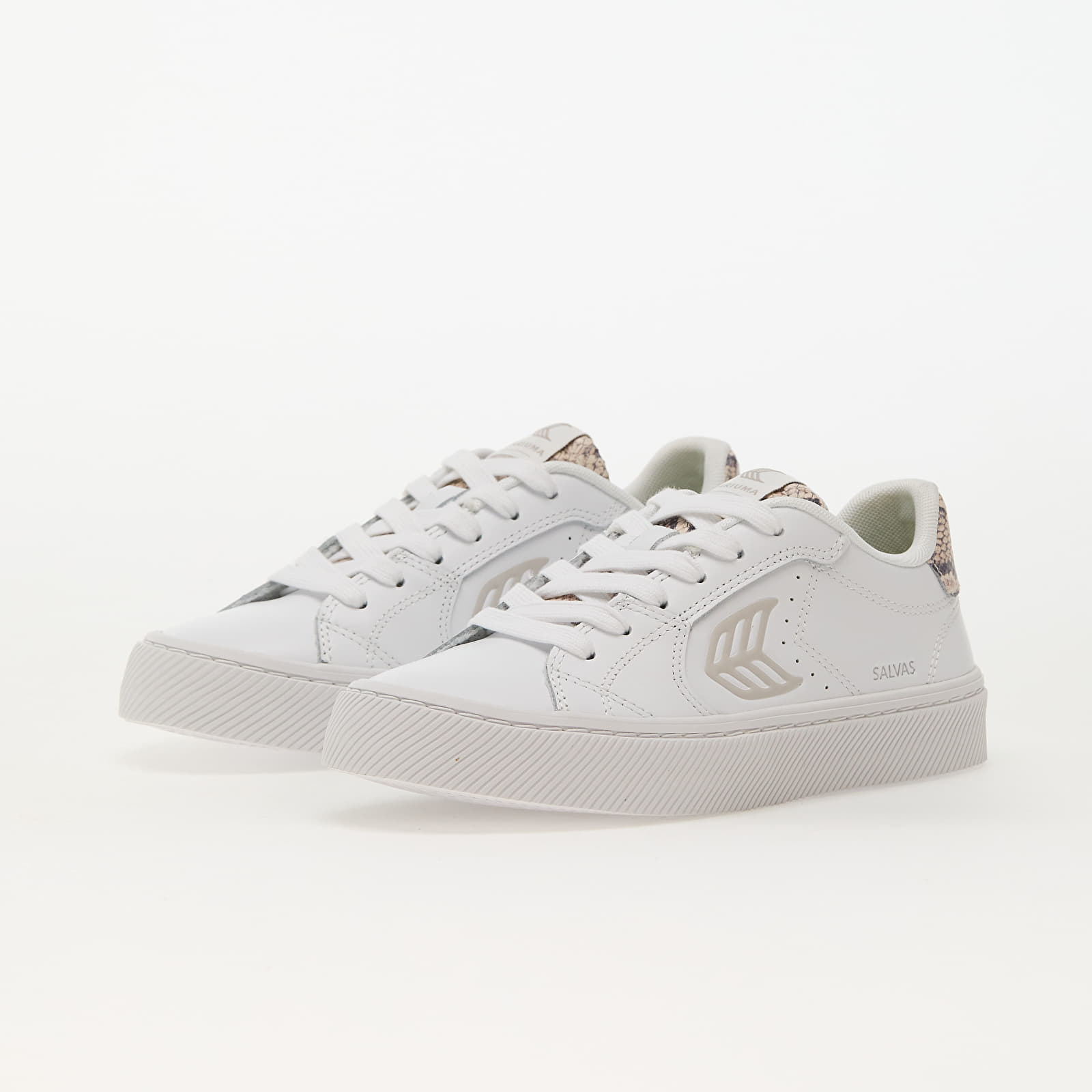 Women's sneakers and shoes Cariuma W Salvas White/ Snake Skin Print