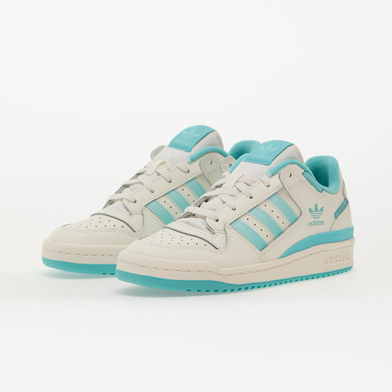 Women's sneakers and shoes adidas Forum Low Cl W Cloud White/ Seflaq/ Easy Mint