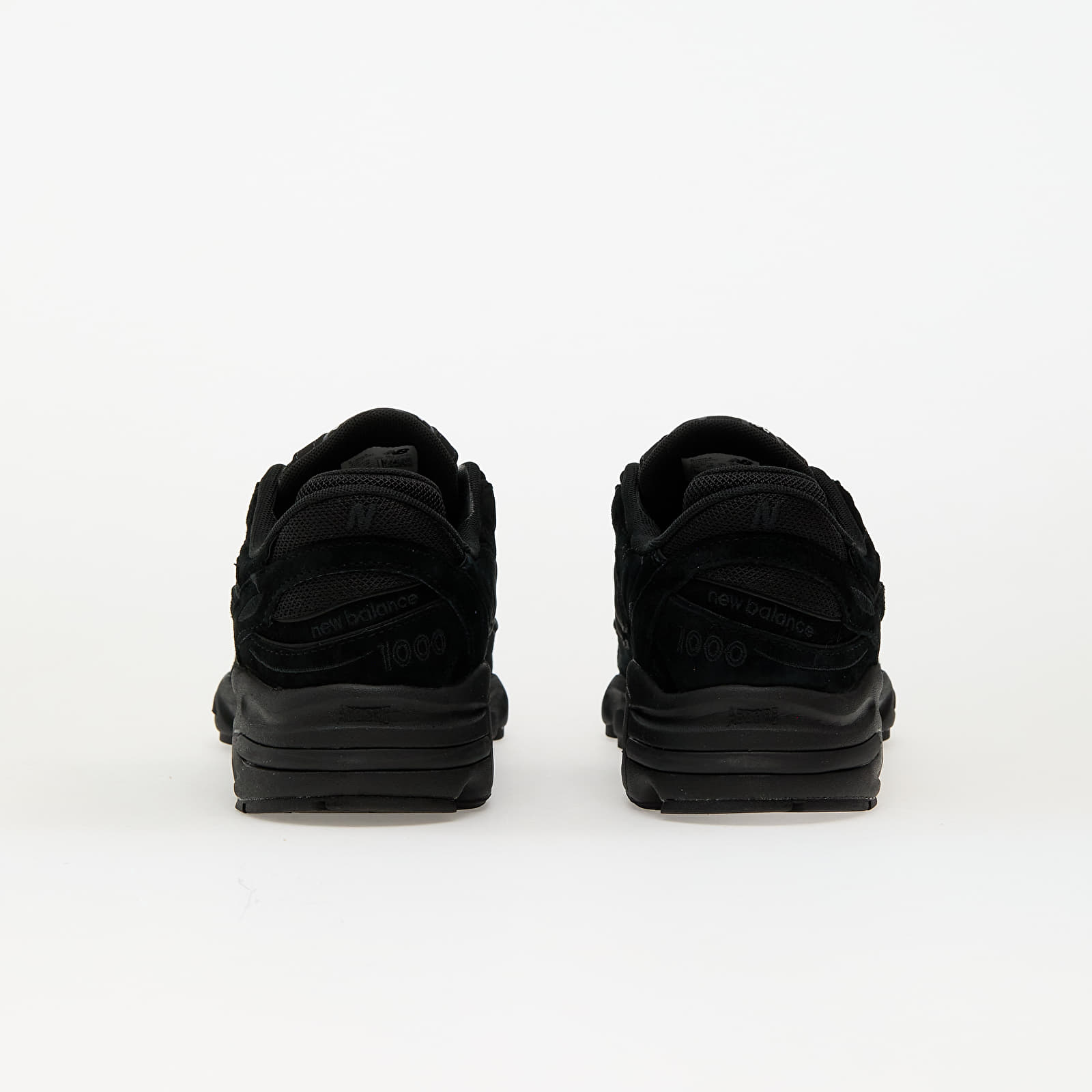 Moške superge in čevlji New Balance 1000 Black