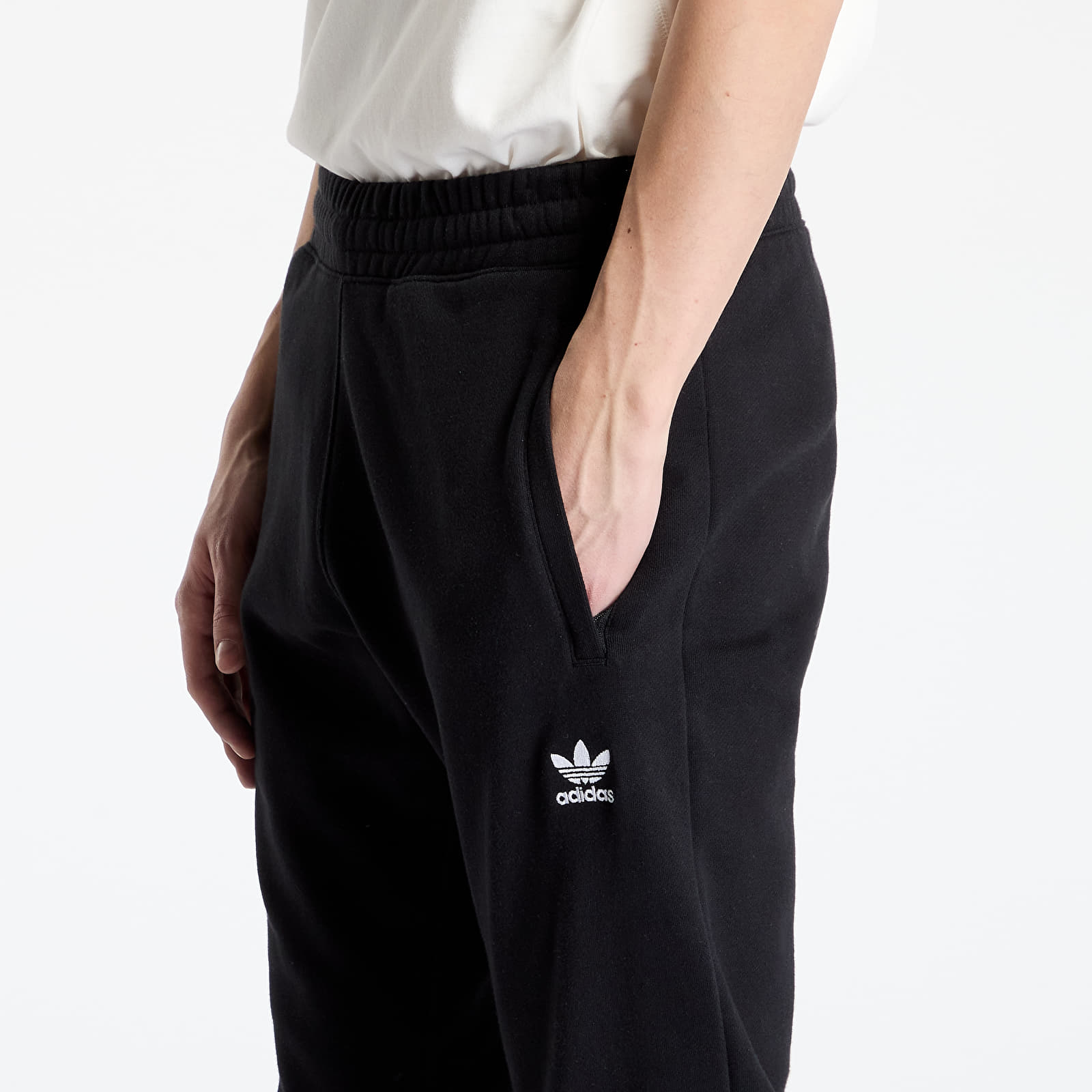 Tepláky adidas Trefoil Essentials Pants French Terry Black