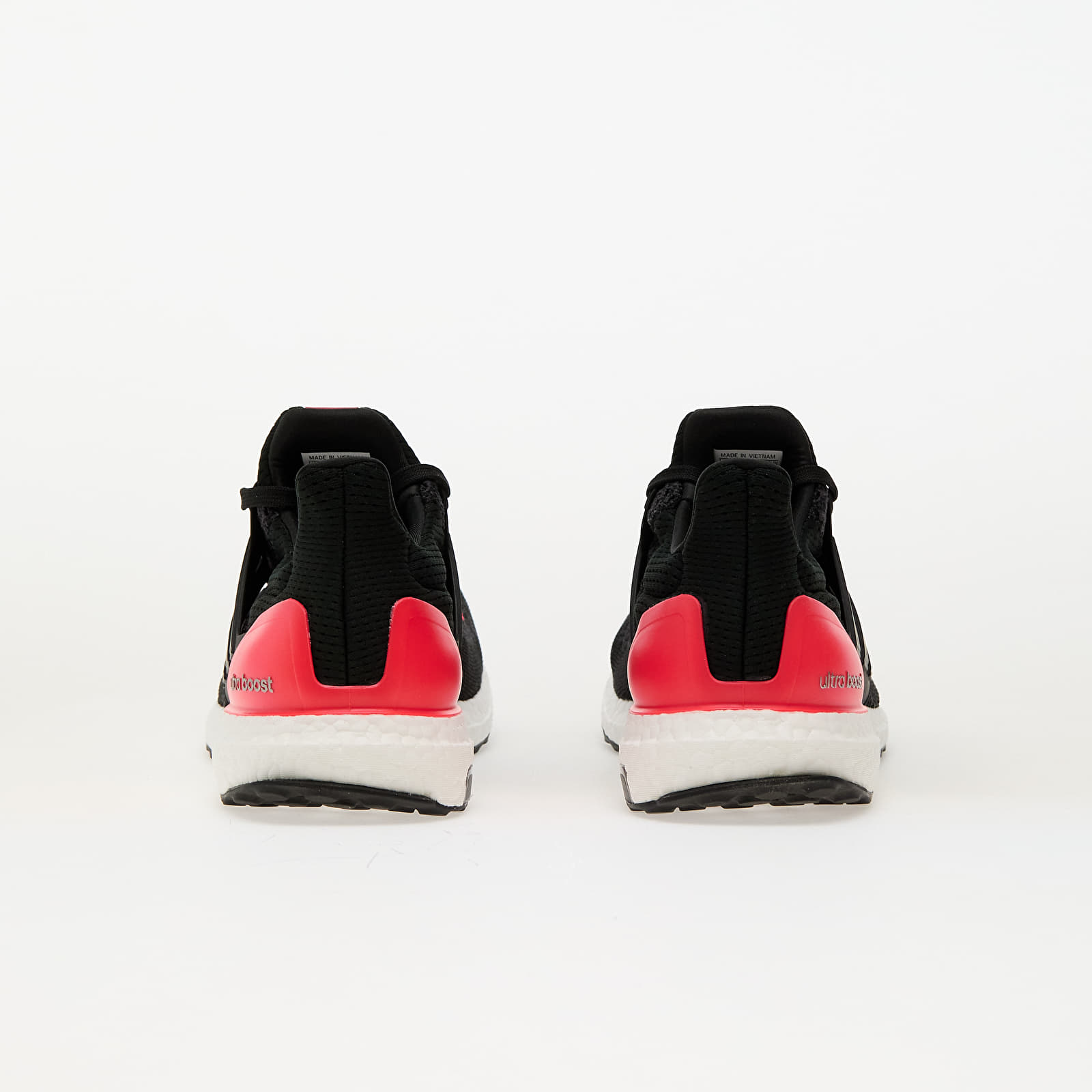 Moške superge in čevlji adidas UltraBOOST 1.0 Core Black/ Core Black/ Lucid Red