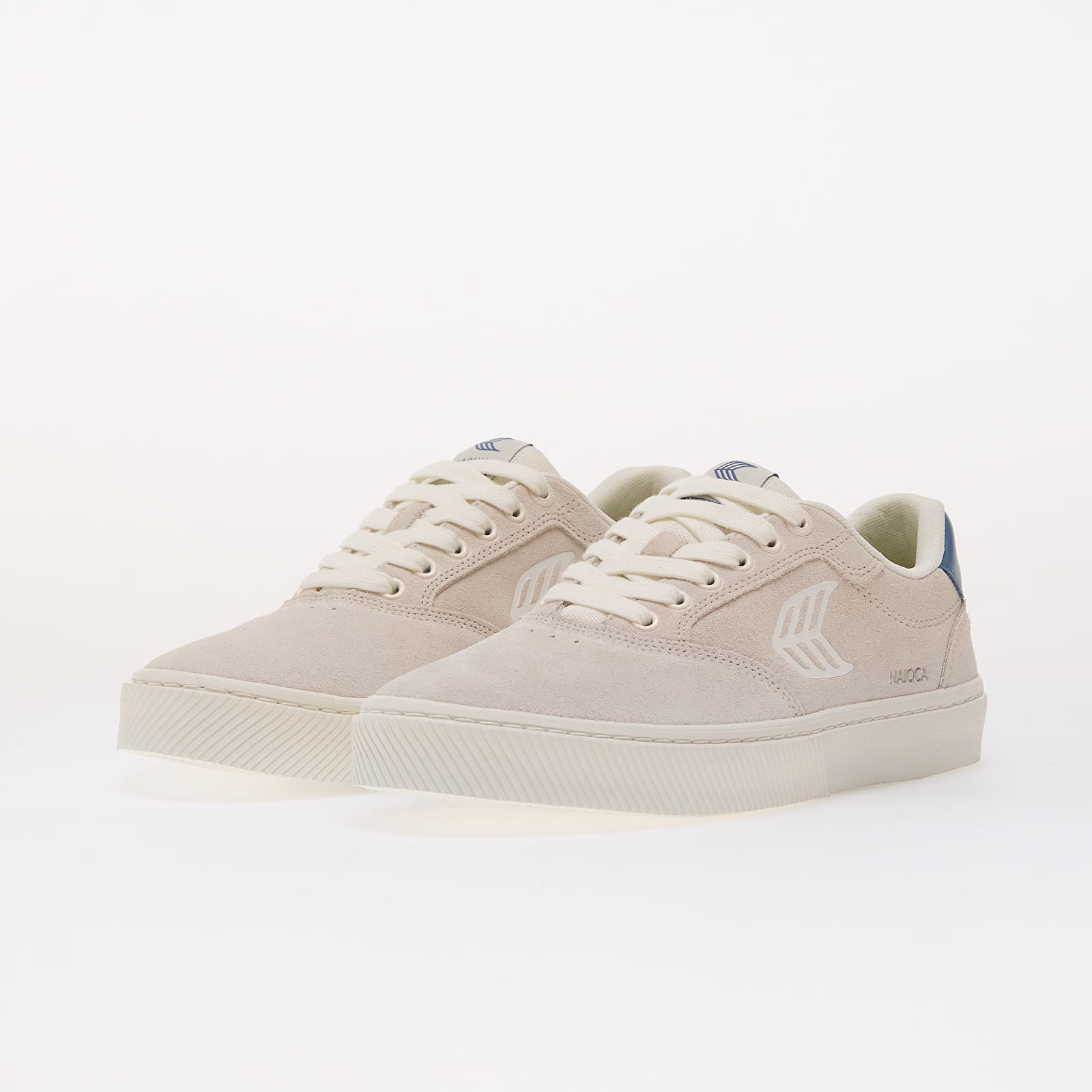 Vīriešu čības un apavi Cariuma M Naioca Off-White Smoke/ Washed Blue