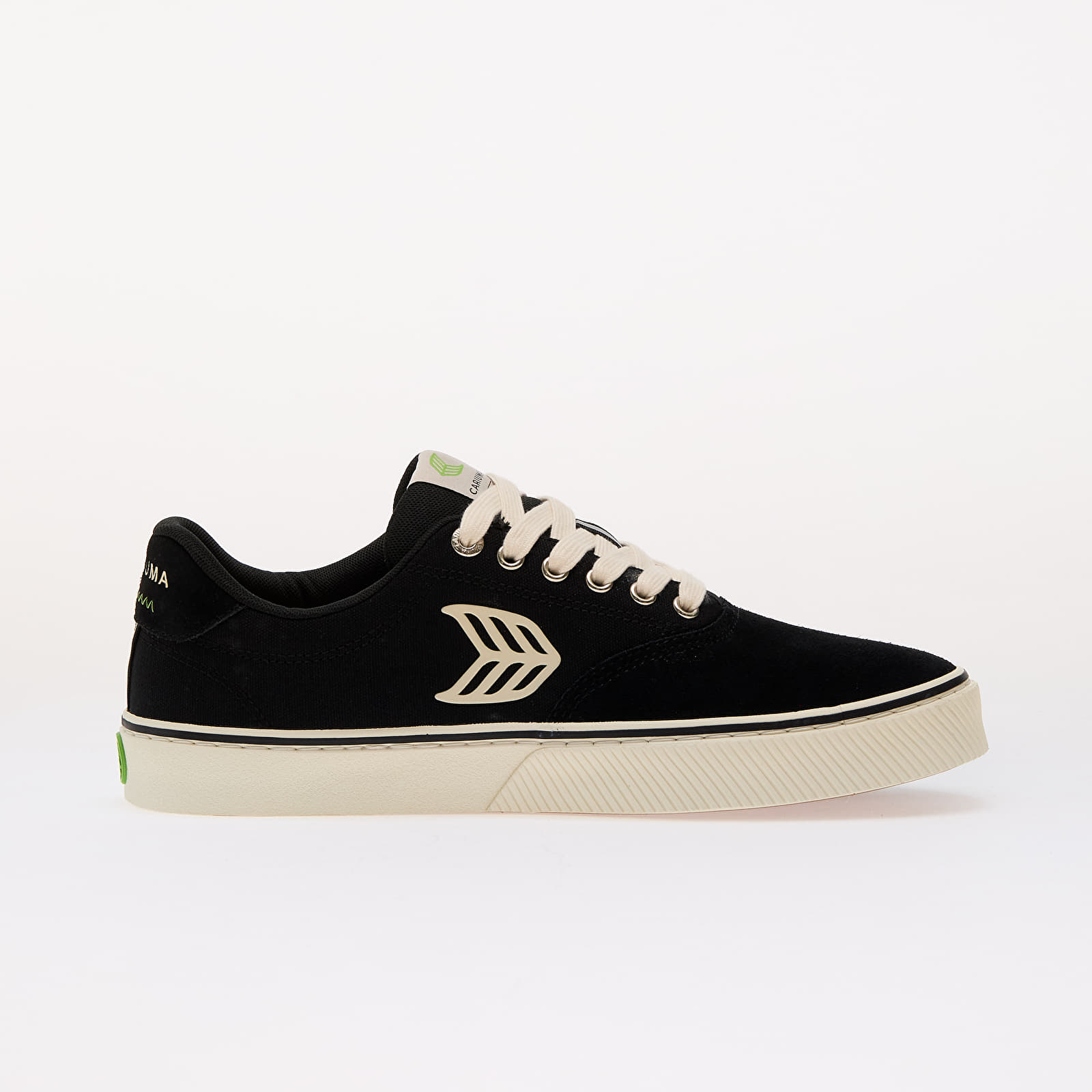 Men's sneakers and shoes Cariuma M Naioca Pro Black/ Ivory