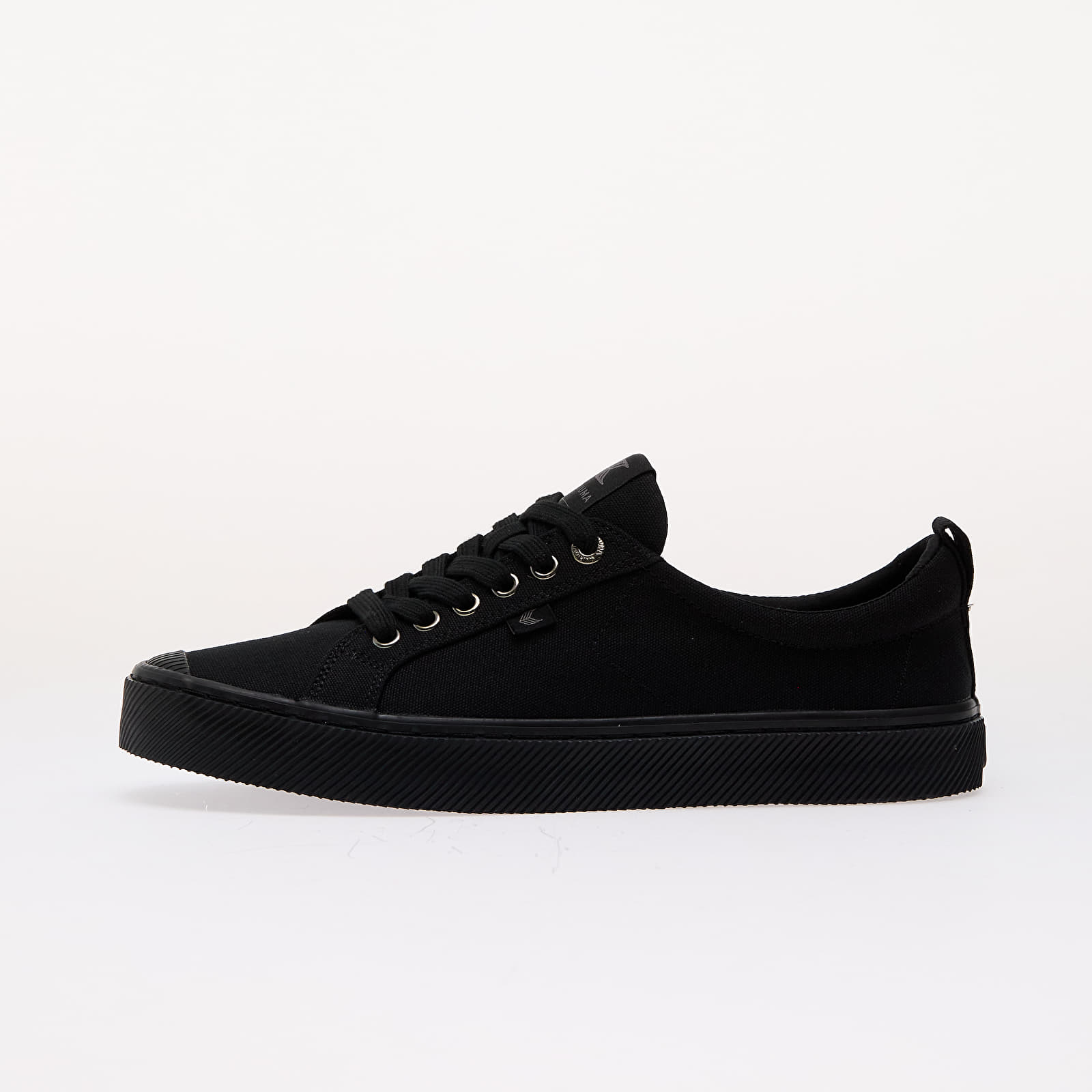 Scarpe uomo Cariuma M Oca Low All Black