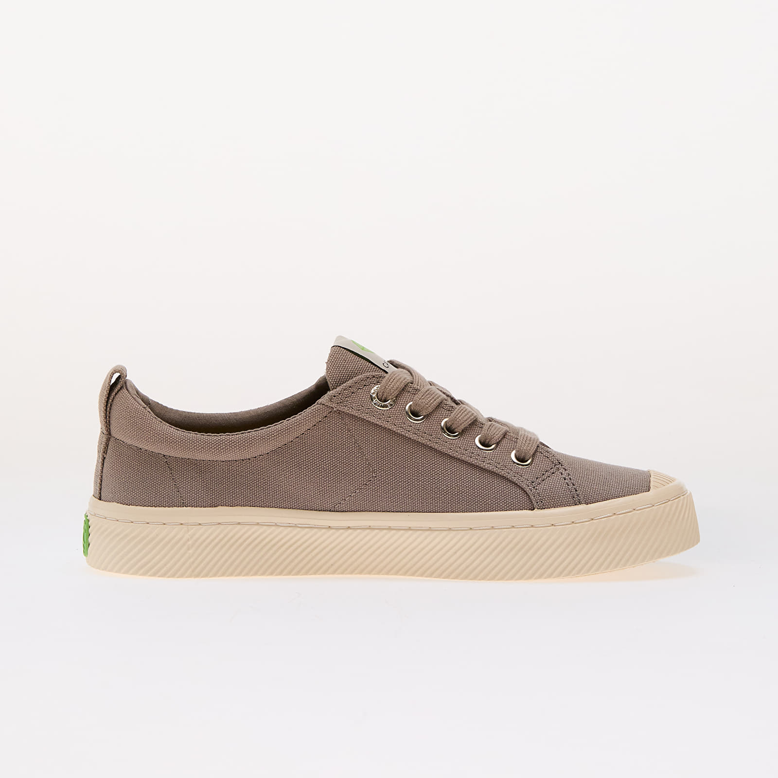 Naiste tossud ja kingad Cariuma W Oca Low Mystic Grey