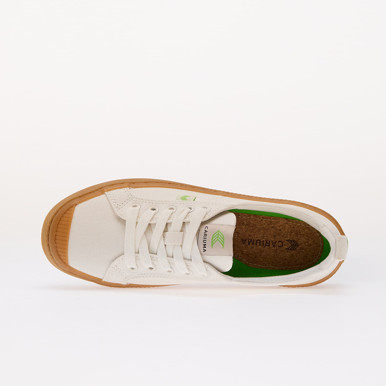 Women's sneakers and shoes Cariuma W Oca Low Gum Off-White