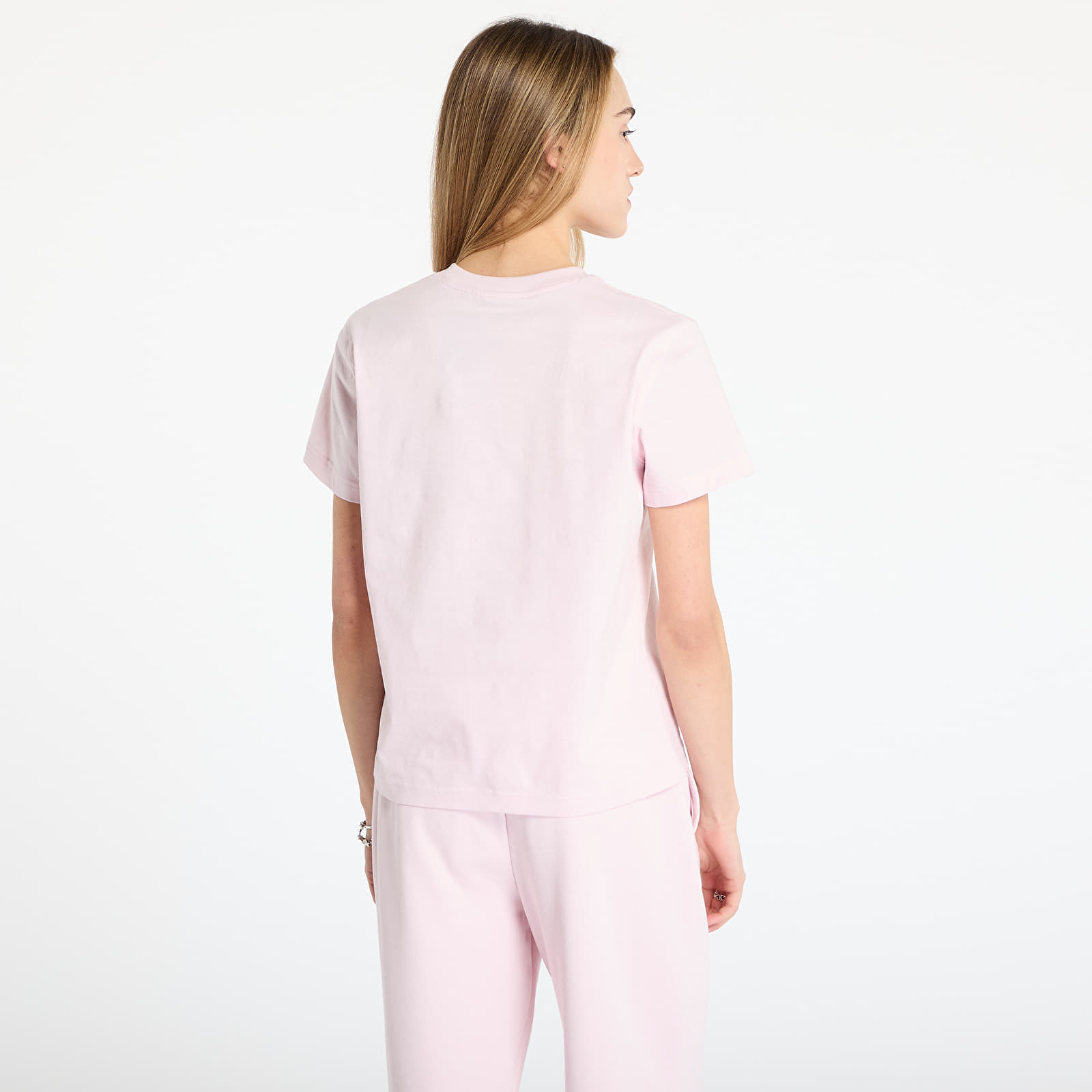 Trička New Balance Sport Essentials Jersey Lo Pink
