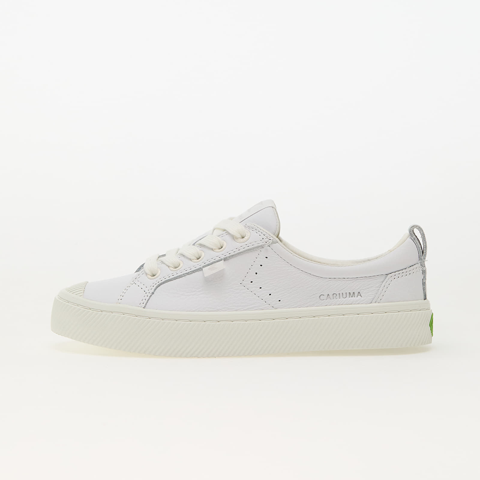 Moške superge in čevlji Cariuma M Oca Low White