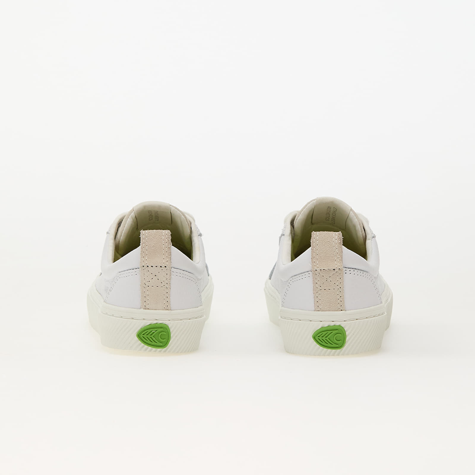 Moške superge in čevlji Cariuma M Oca Low White