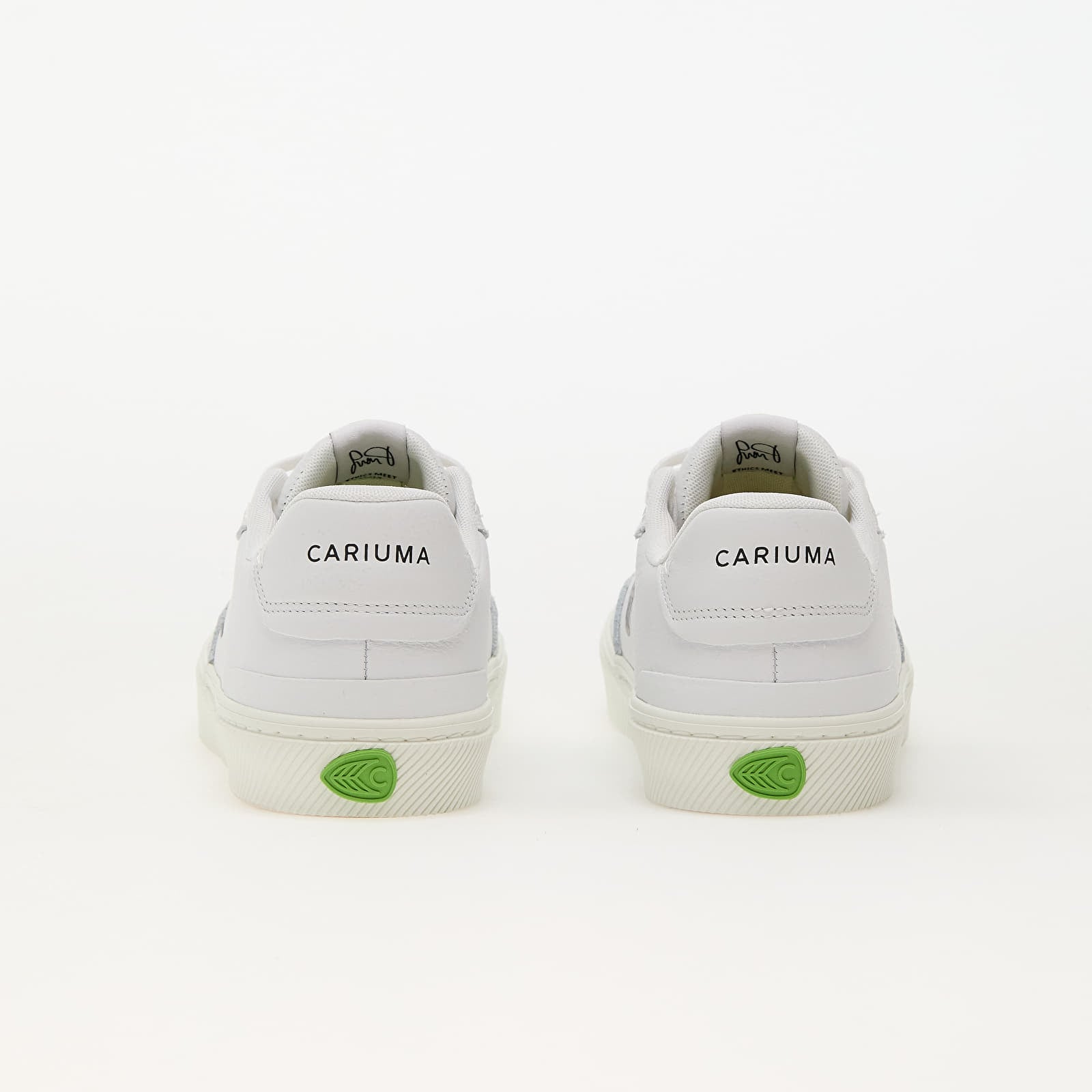 Naiste tossud ja kingad Cariuma W Luan Pro White/ Black